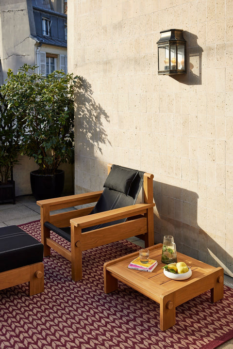 Outdoor: The Art of Relaxation with 1961 ÉDITIONS