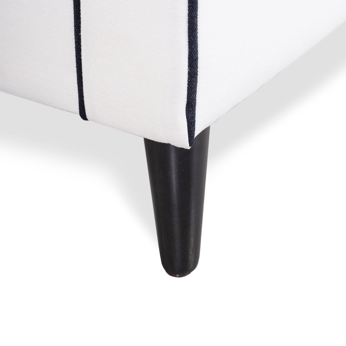 Noa armchair