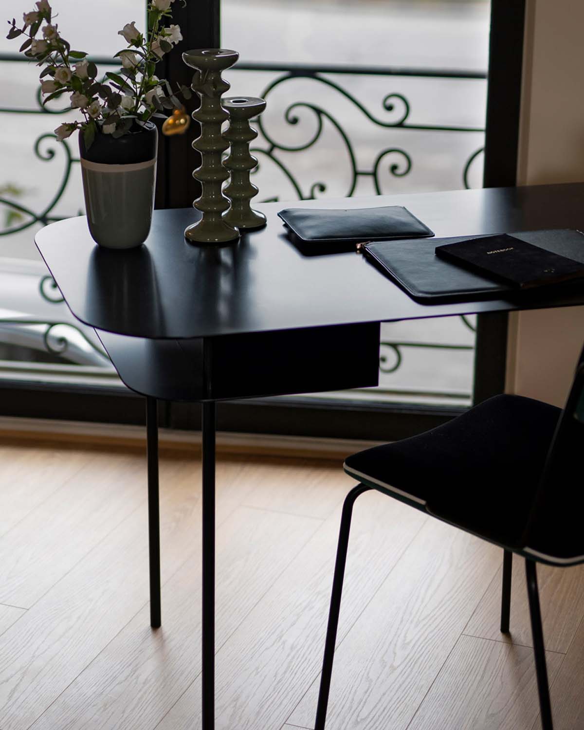 Bureau Tokyo - Noir design Maison Sarah Lavoine Noir Acier Thermolaqué 100 cm 73 cm 5