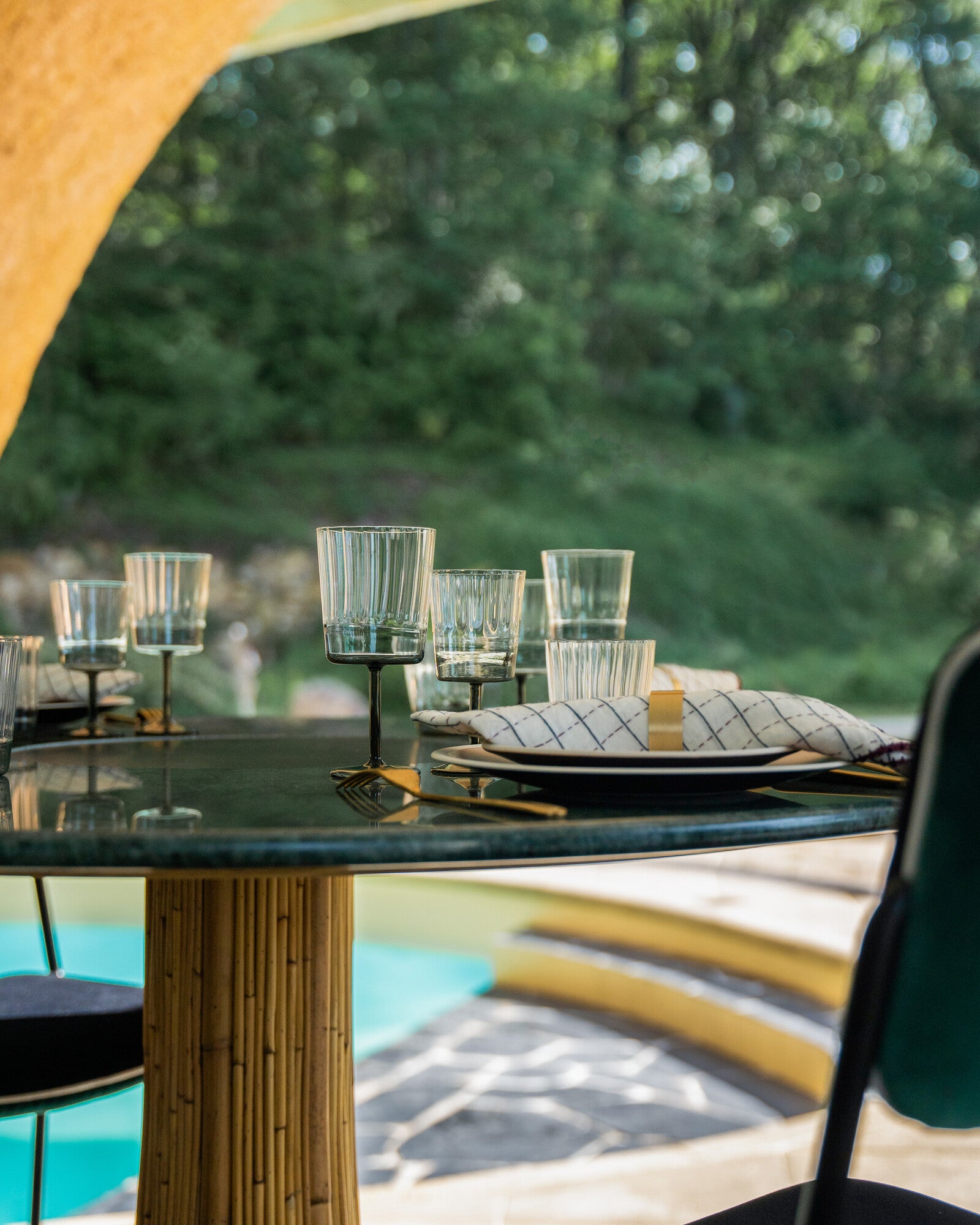 Table ovale Riviera Marbre Vert design Maison Sarah Lavoine Vert / Naturel Marbre 125 cm 74 cm 2