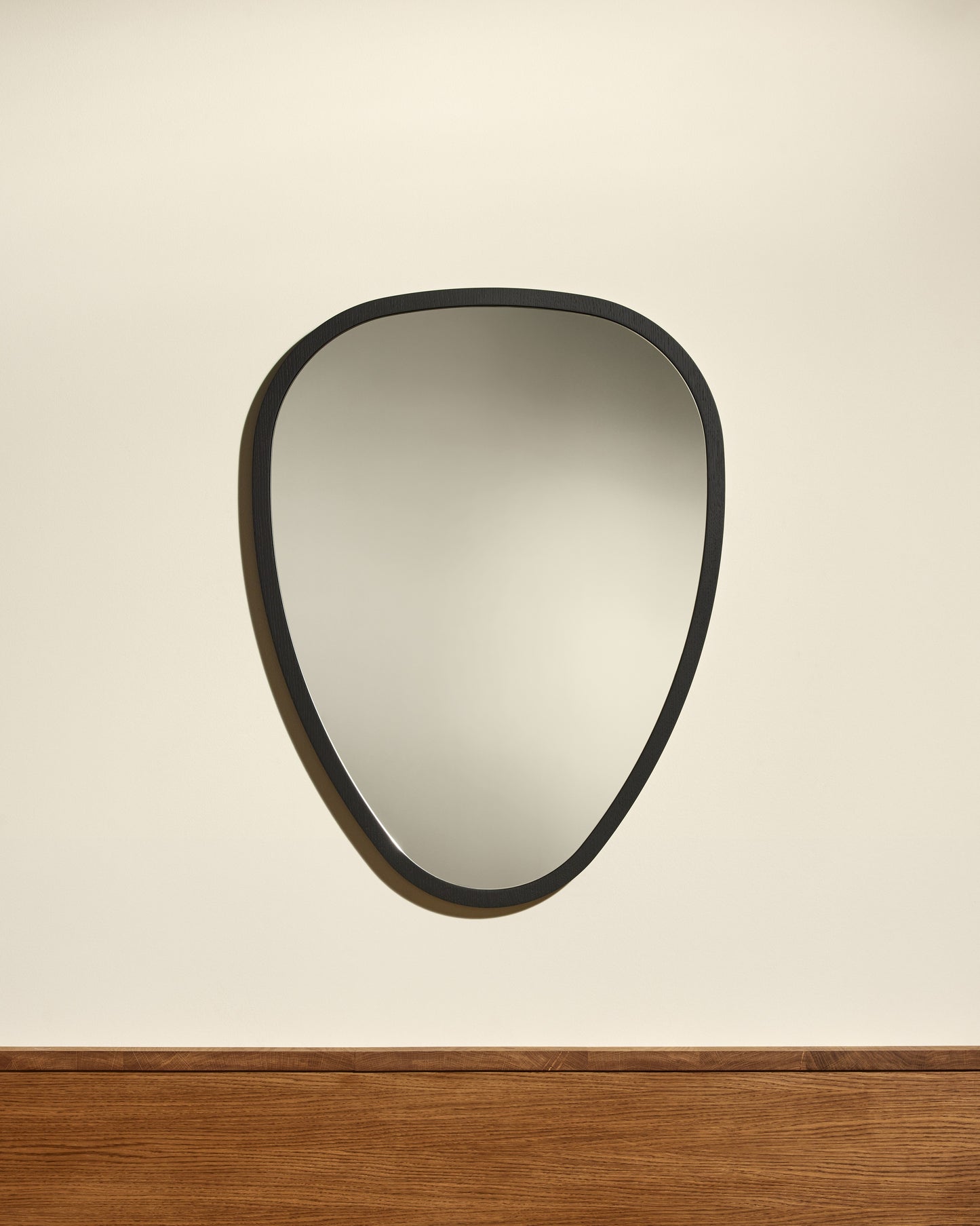 Miroir Ovo - Noir design Maison Sarah Lavoine Noir Chêne 69 cm 90 cm 1