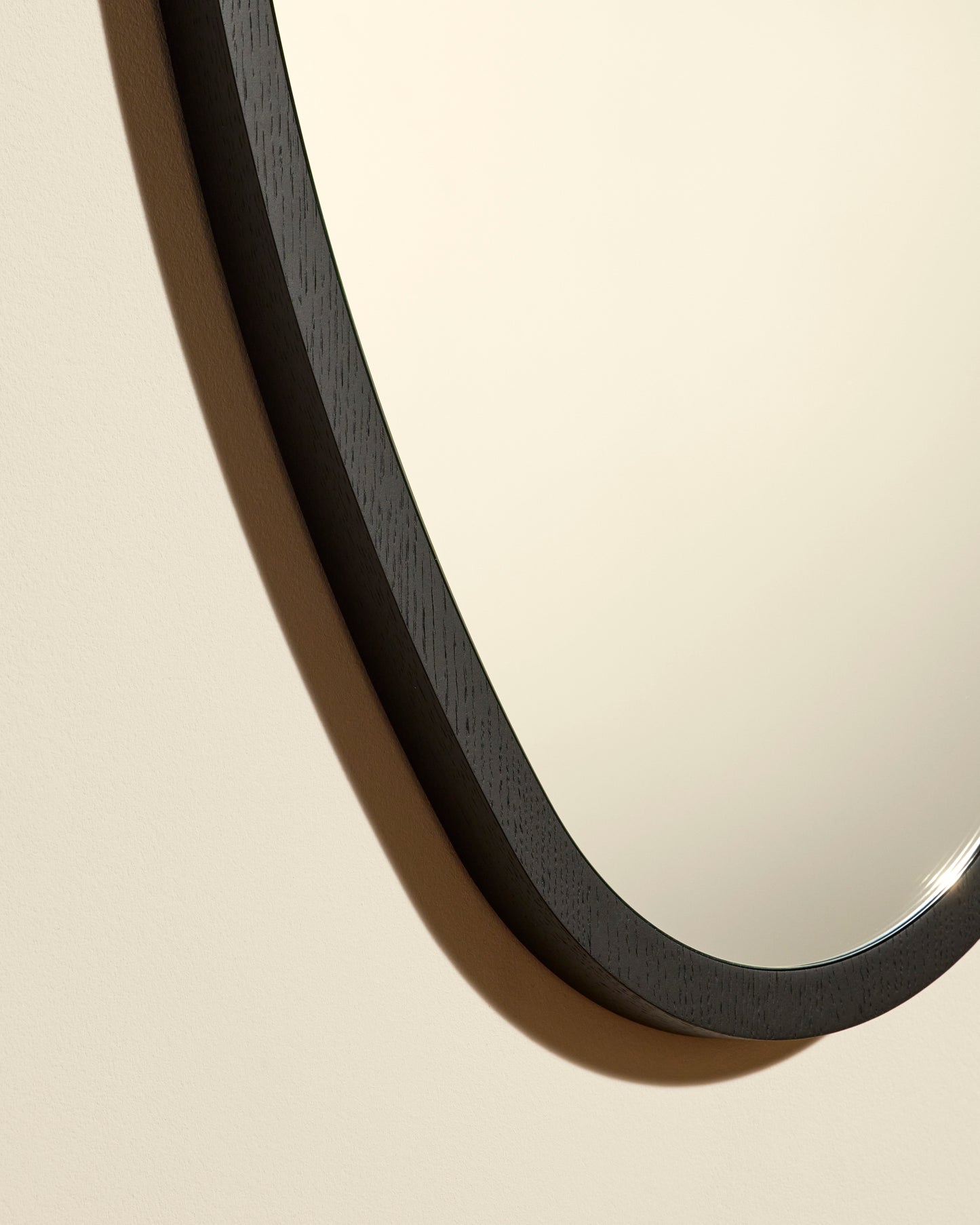 Ovo Mirror - Black design Maison Sarah Lavoine Black Oak 69 cm 90 cm 3