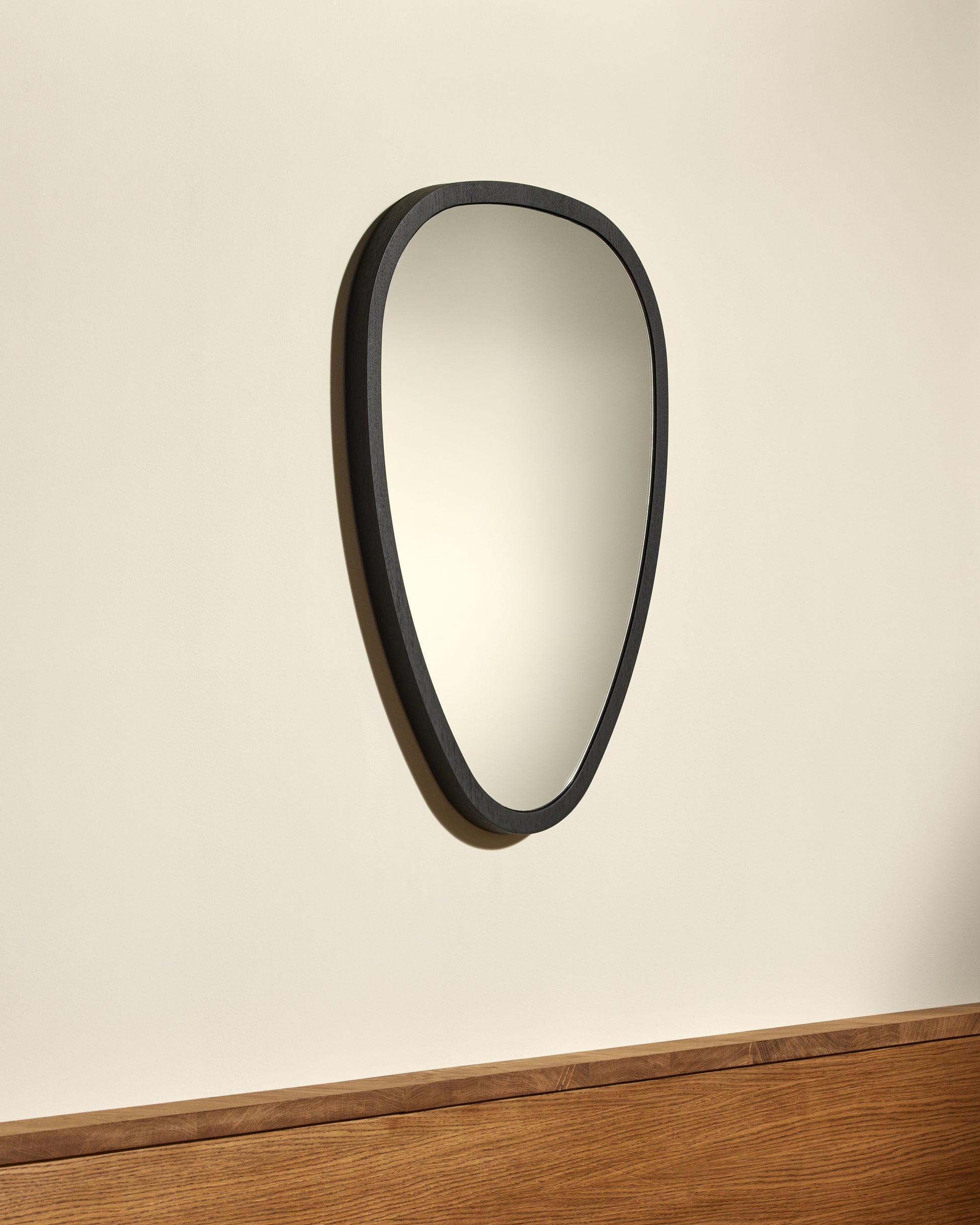 Miroir Ovo - Noir design Maison Sarah Lavoine Noir Chêne 57 cm 75 cm 2