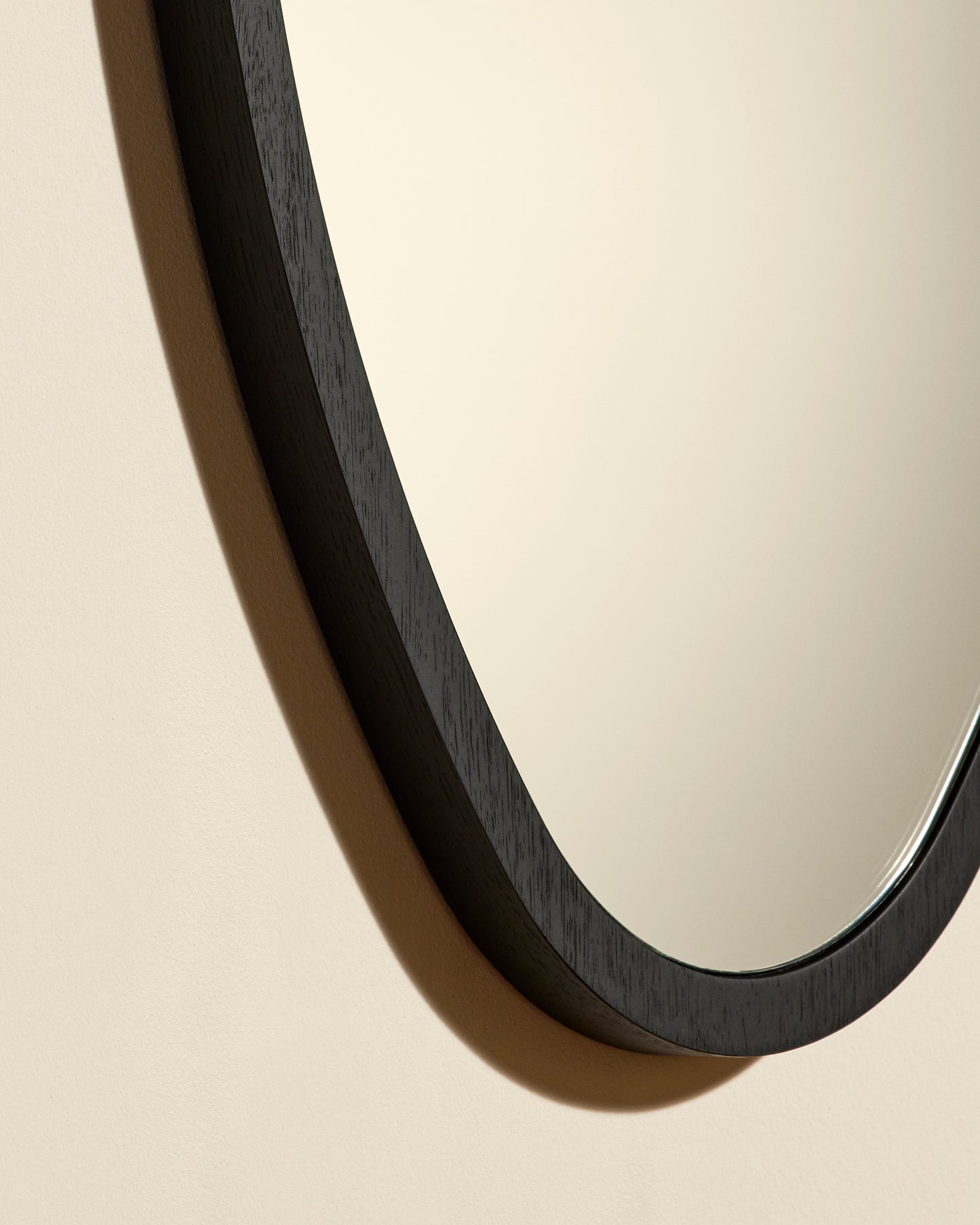 Miroir Ovo - Noir design Maison Sarah Lavoine Noir Chêne 57 cm 75 cm 3