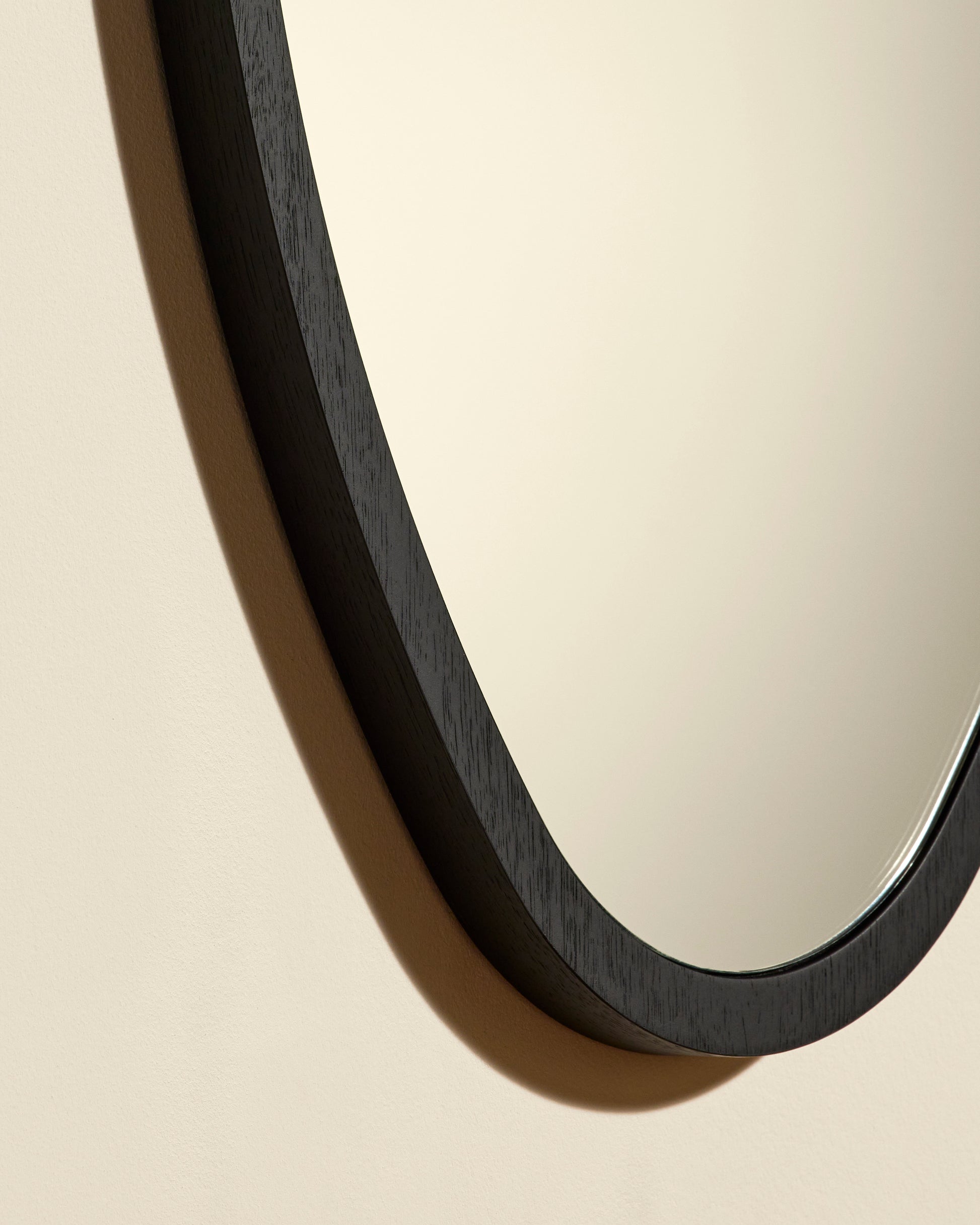 Miroir Ovo - Noir design Maison Sarah Lavoine Noir Chêne 57 cm 75 cm 3