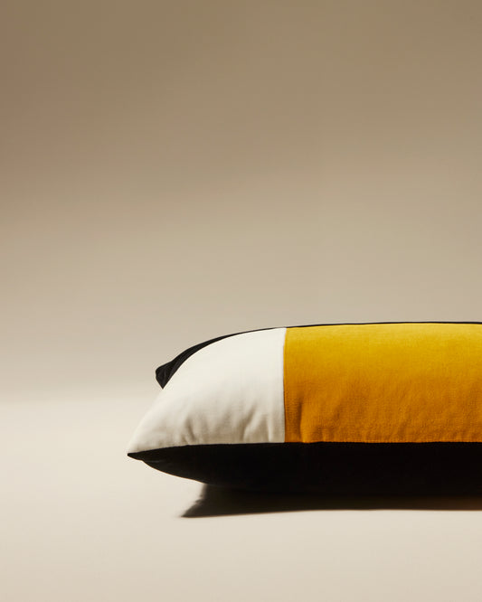 Coussin Echec et Mat - Ocre design Maison Sarah Lavoine Ocre Velours 50 cm 30 cm 3