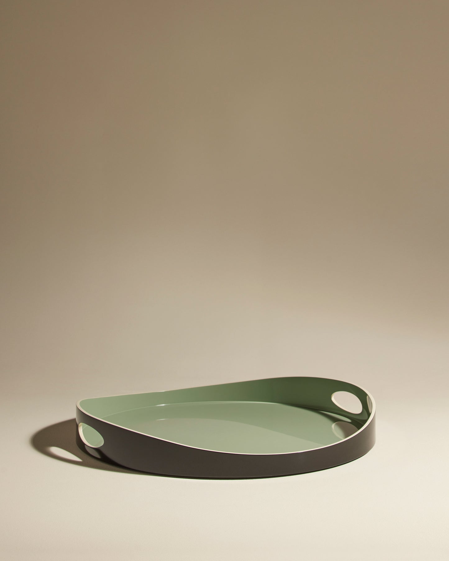 Plateau Basile - Pousse de Tilleul design Maison Sarah Lavoine Pousse de Tilleul Bois laqué   1