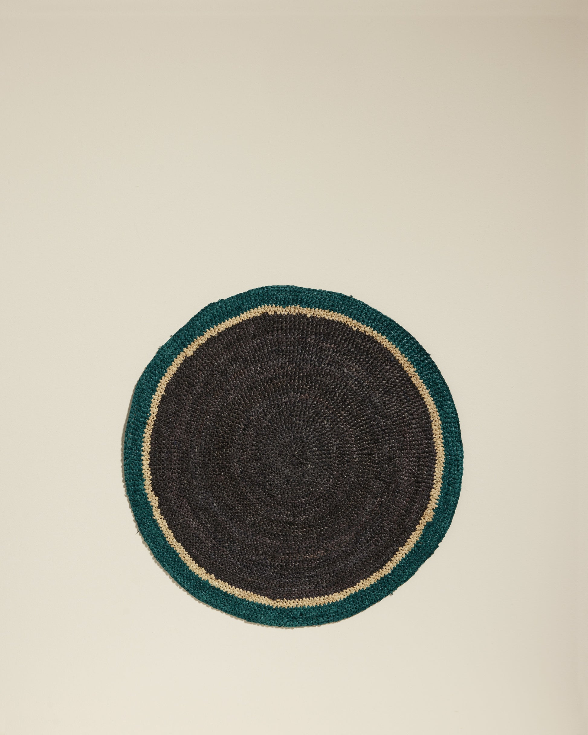 Set de table Globe - Noir / Bleu Sarah design Maison Sarah Lavoine Noir / Bleu Sarah Raphia   1