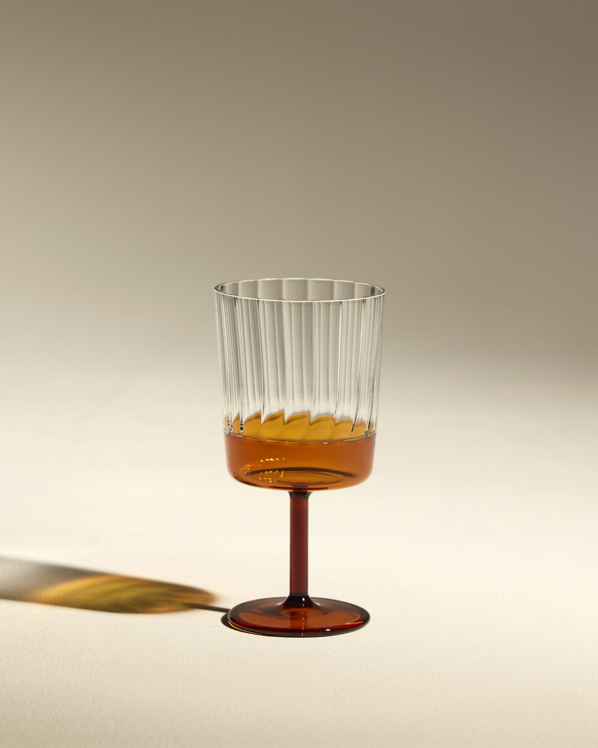 Verre à vin Eclat - Ambre design Maison Sarah Lavoine Ambre Verre  13,5 cm 1
