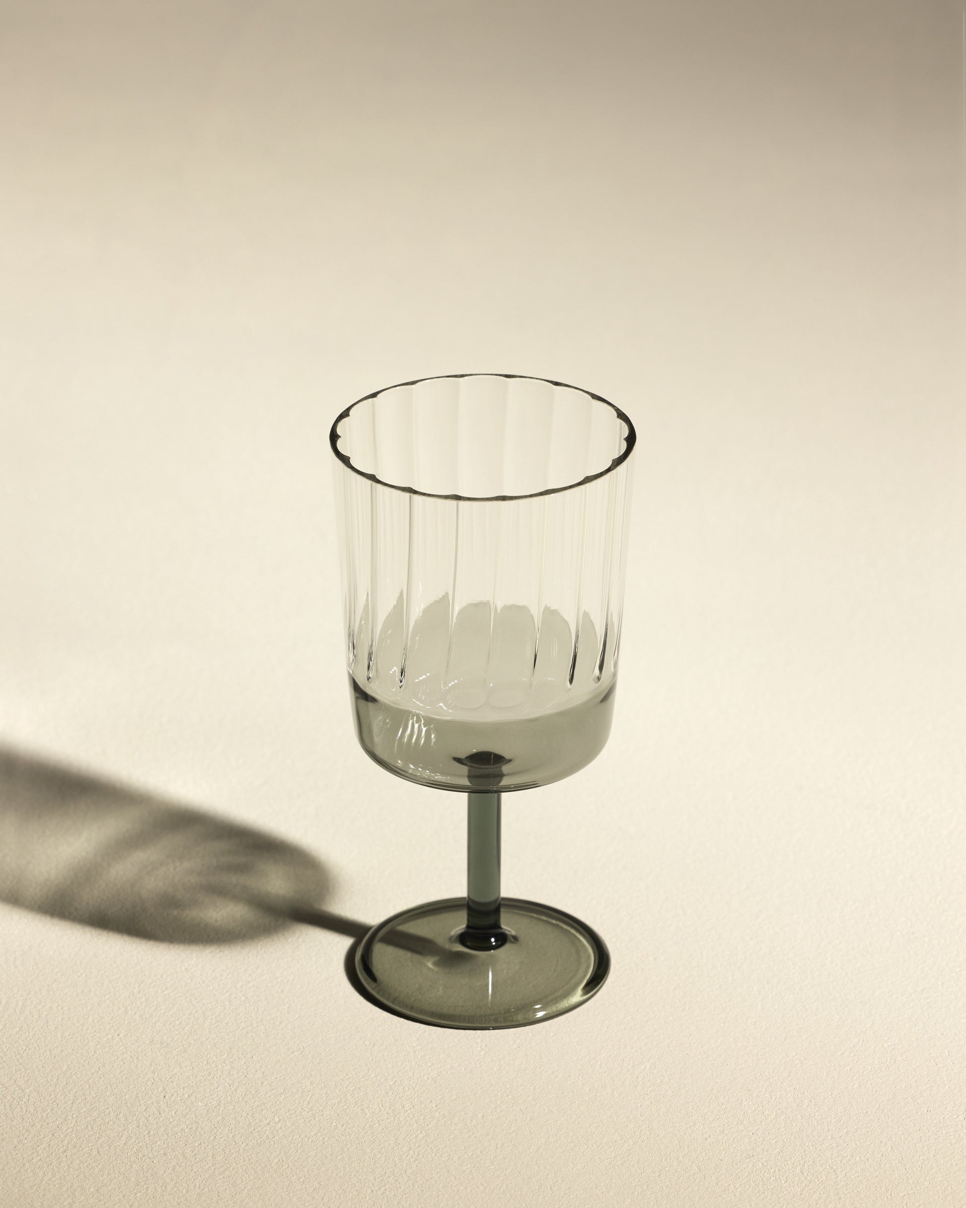 Verre à vin Eclat - Charbon design Maison Sarah Lavoine Charbon Verre  13,5 cm 2