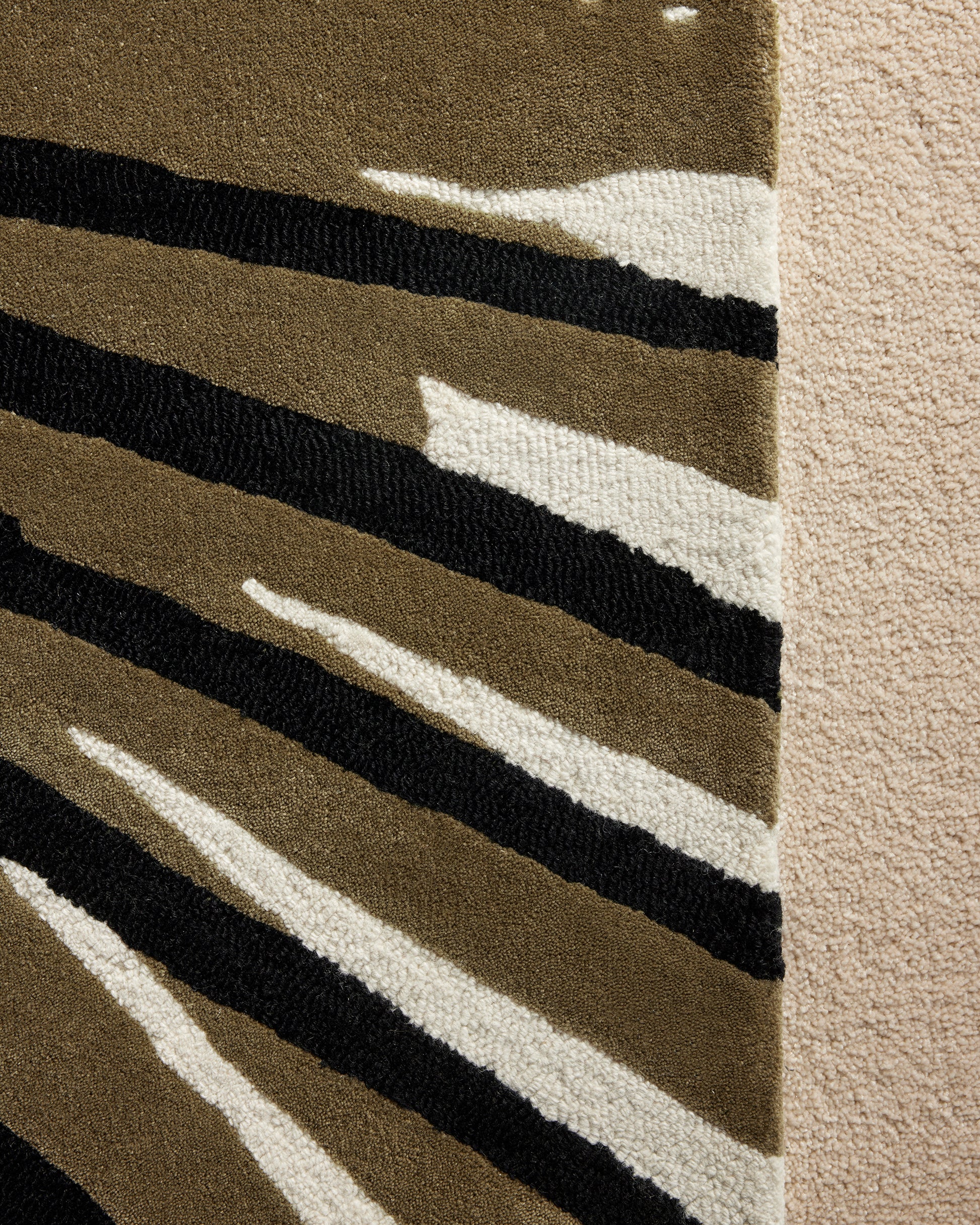 Tapis Pâquerette - Williamsburg design Maison Sarah Lavoine Williamsburg Laine Petit 170 cm | Moyen 200 cm Petit 240 cm | Moyen 300 cm 2