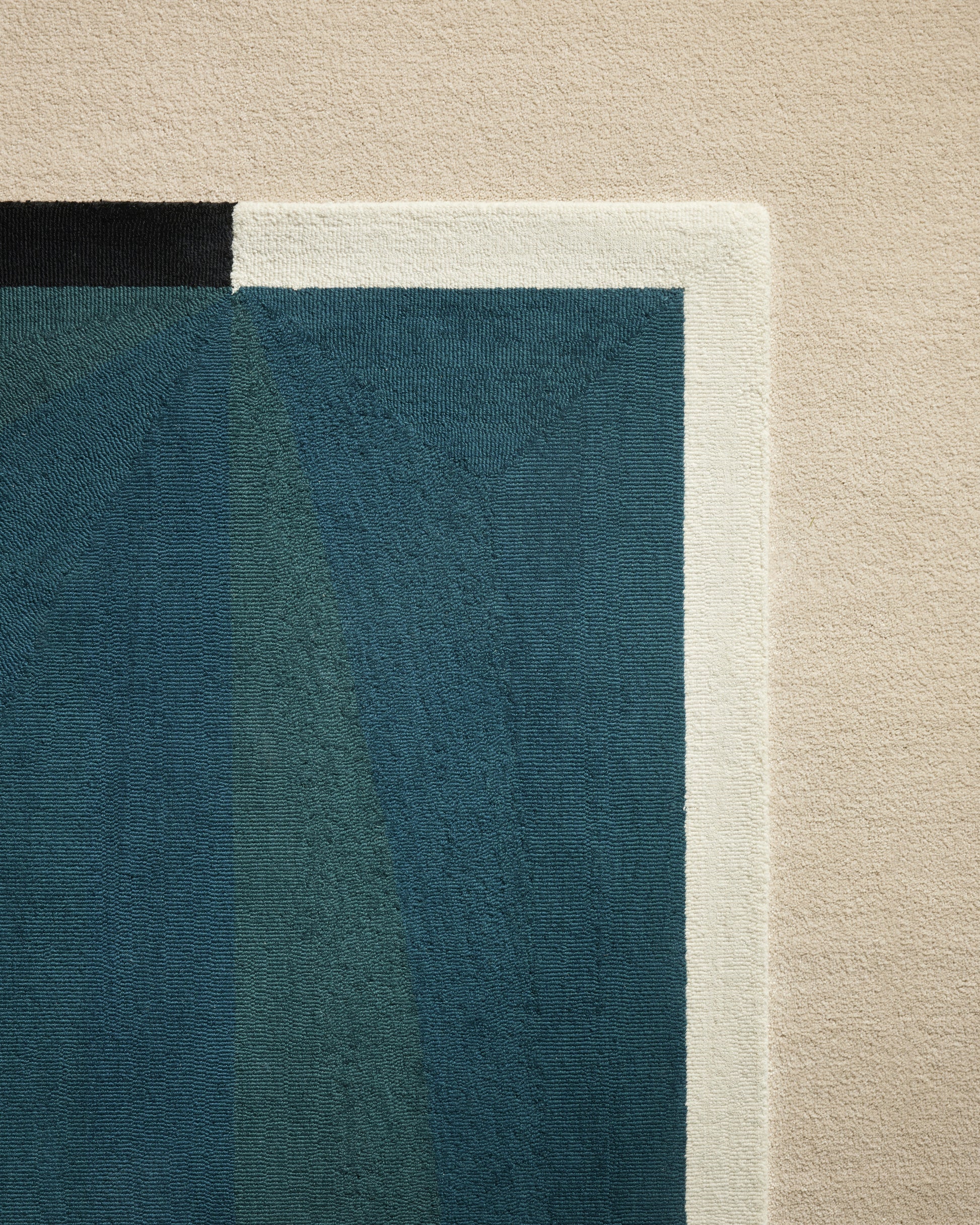 Tapis Abstrait - Bleu Sarah design Maison Sarah Lavoine Bleu Sarah Laine Petit 170 cm | Moyen 200 cm | Grand 250 cm Petit : 240 cm | Moyen : 300 cm | Grand : 350 cm 3