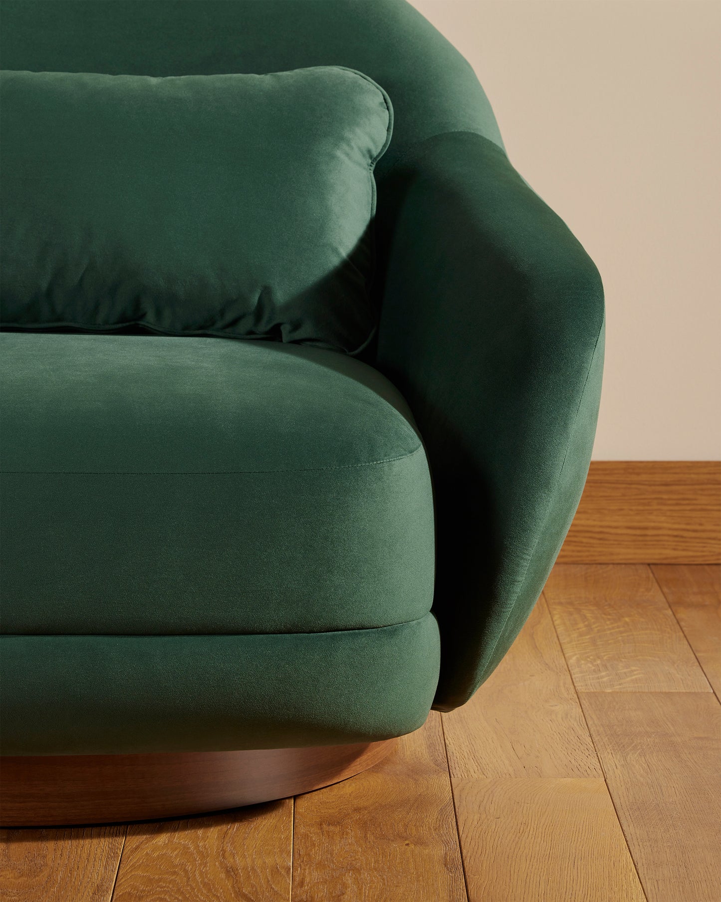 Fauteuil Bozzolo - Vert Forêt design Maison Sarah Lavoine Vert Forêt Velours 110 cm 91 cm 2