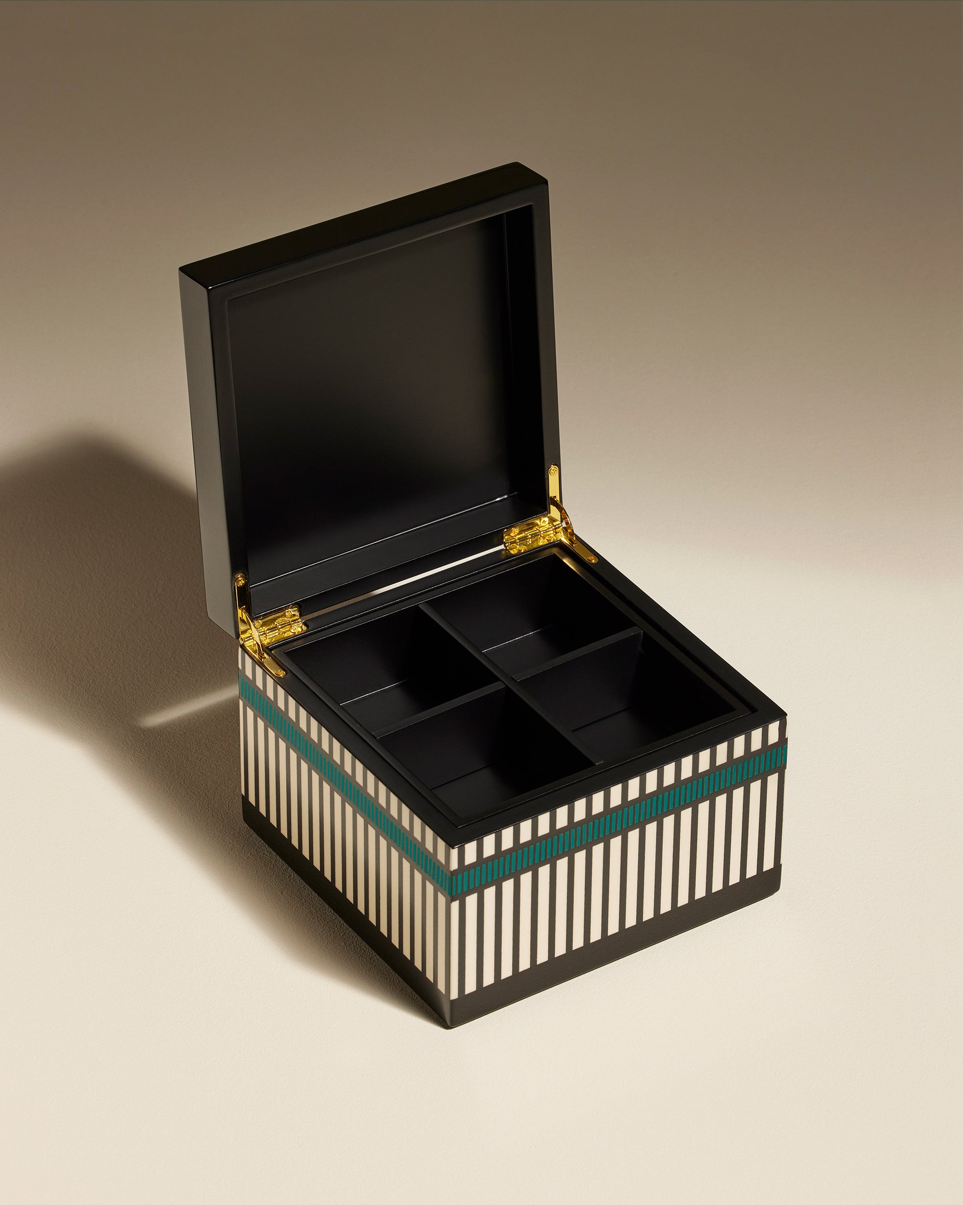 Boite à bijoux Esmée - Bleu Sarah design Maison Sarah Lavoine Bleu Sarah Bois laqué 17 cm 12 cm 3