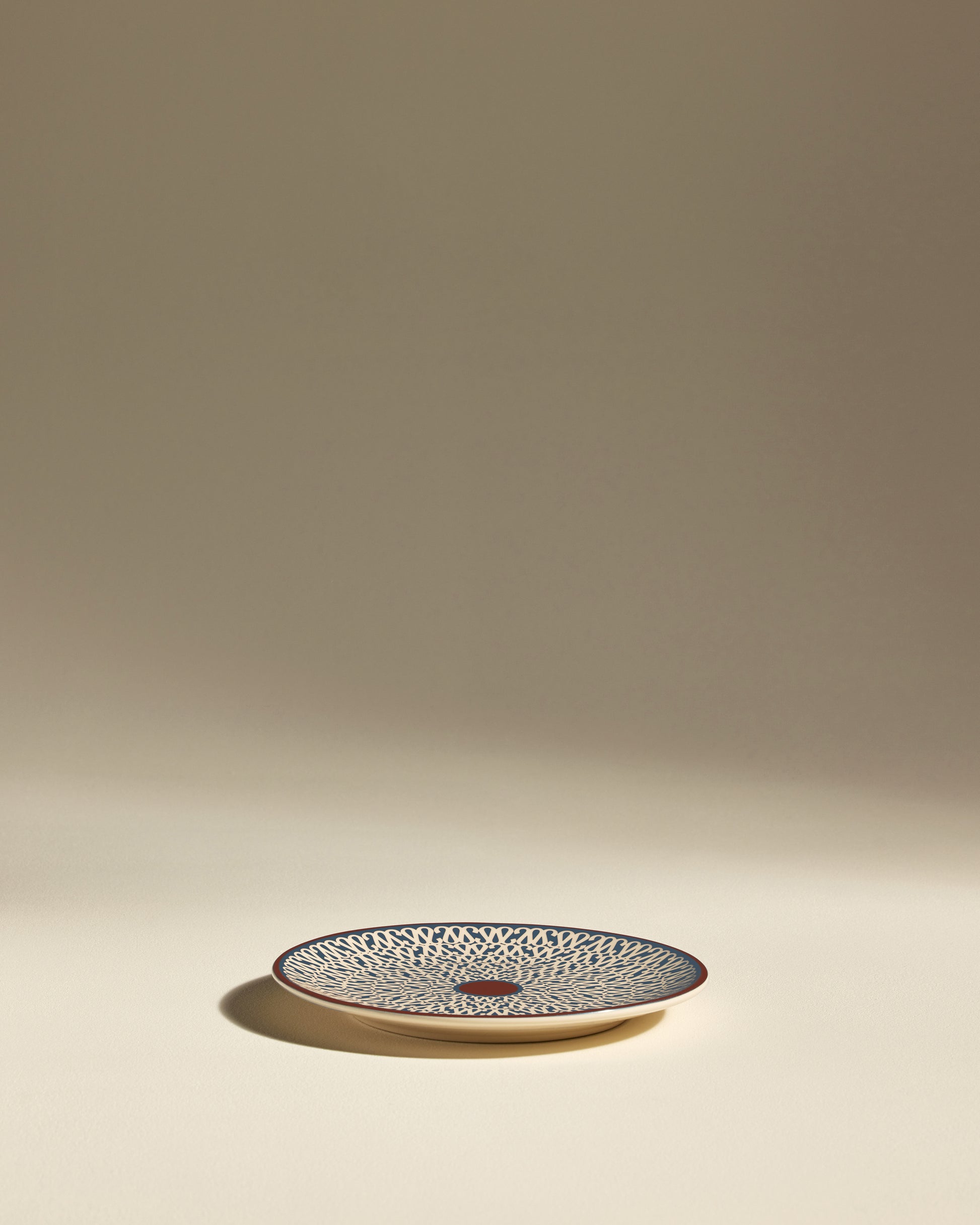 Assiette à dessert Sarah - Carmin design moderne Maison Sarah Lavoine Carmin Céramique   1