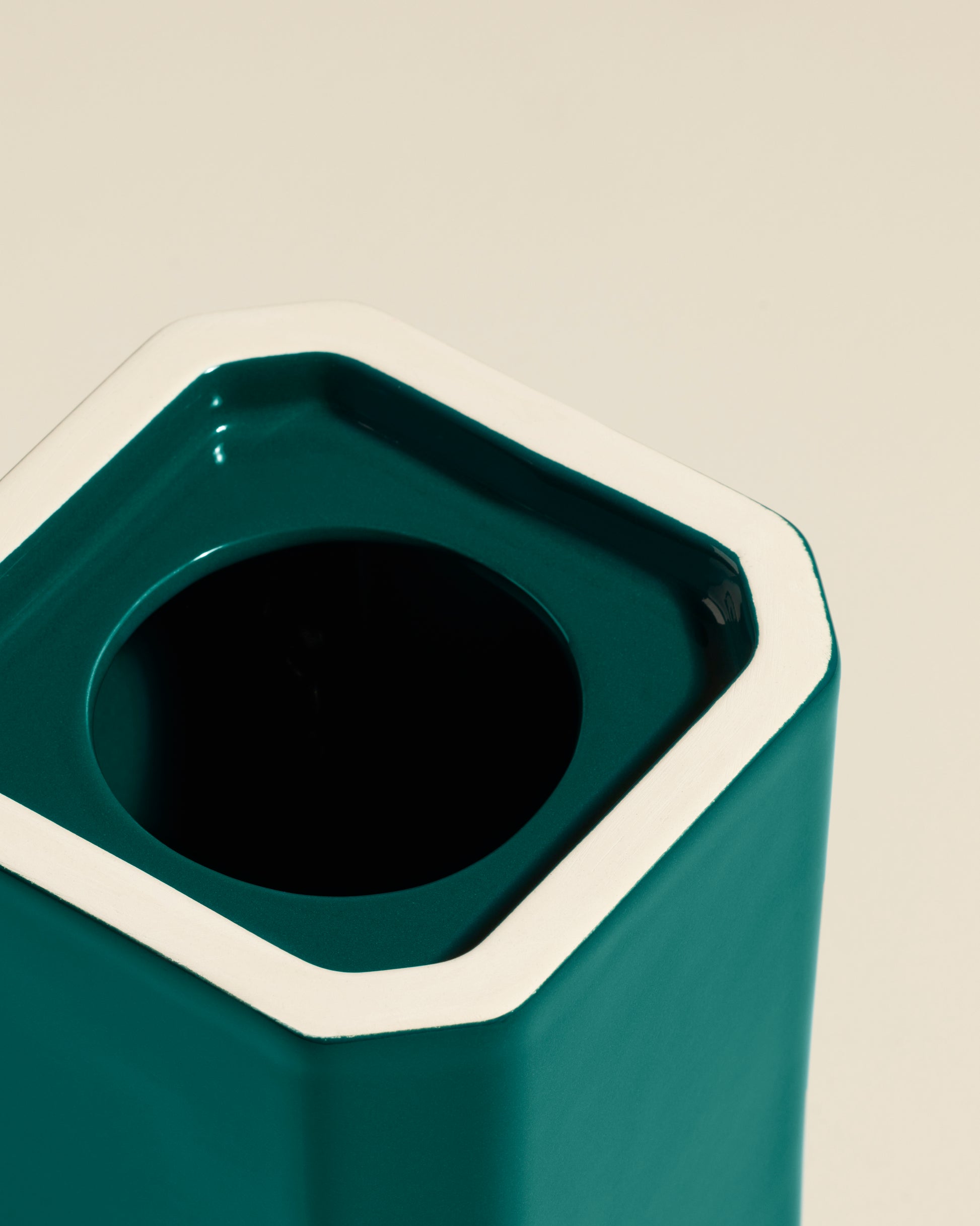 Vase Facettes - Bleu Sarah design, céramique Maison Sarah Lavoine Bleu Sarah Céramique 12,8 cm 21 cm 3