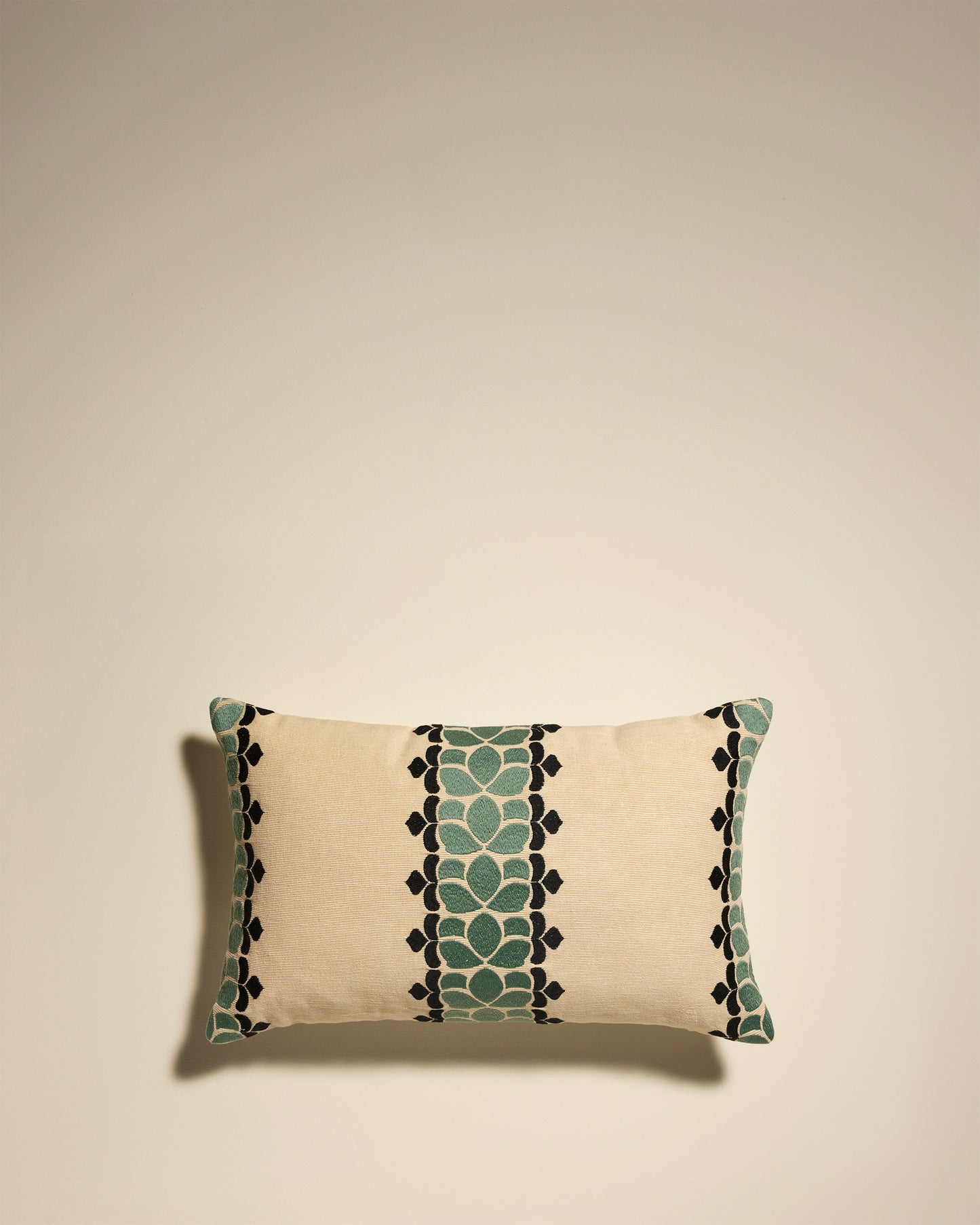 Coussin Flore - Amazonite design Maison Sarah Lavoine Amazonite Coton 50 cm 30 cm 1