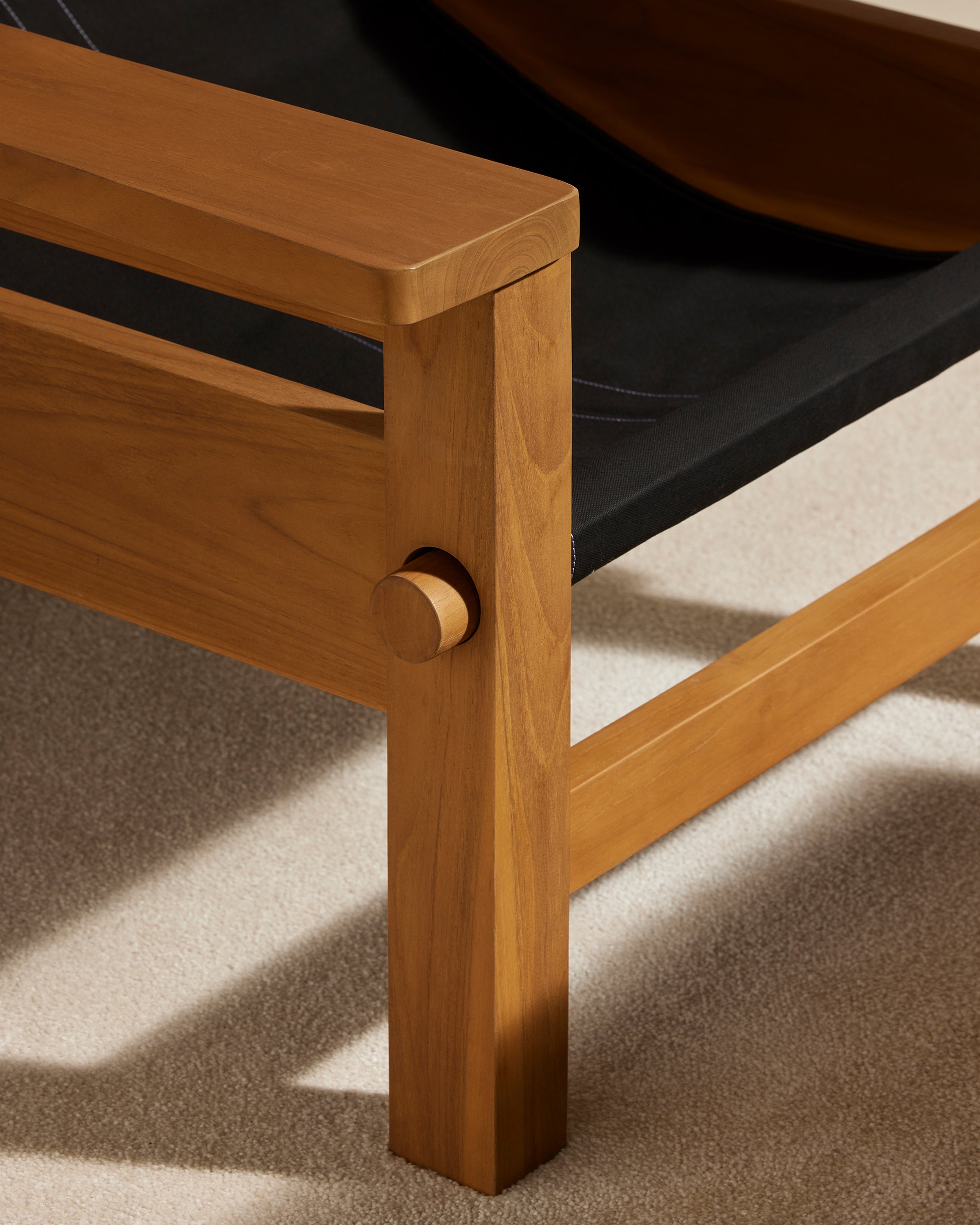 Fauteuil Graney - Noir design Maison Sarah Lavoine Noir Teak  90 cm 83 cm 5