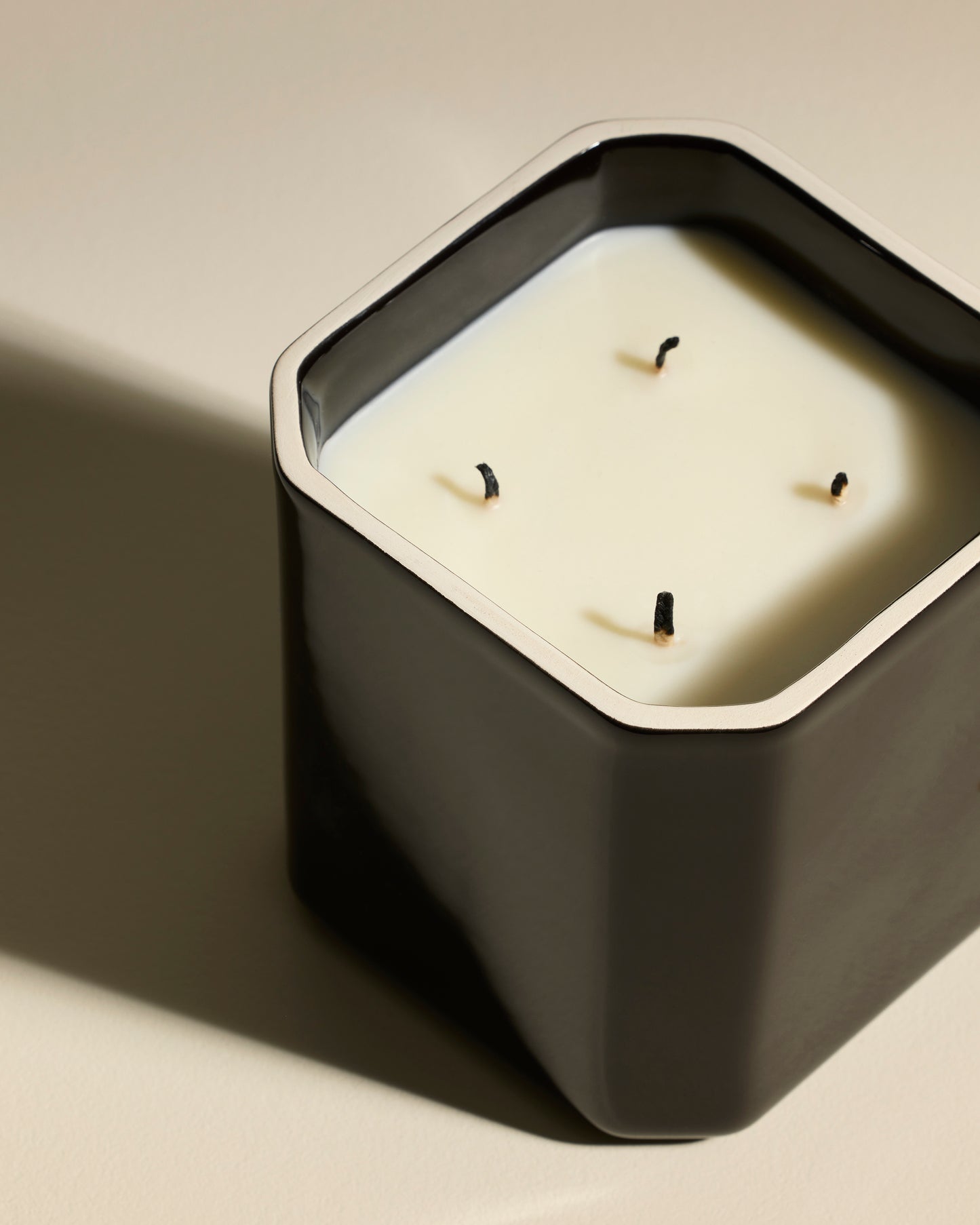 Bougie Facettes - Ambre Noire  3 - Décoration Design