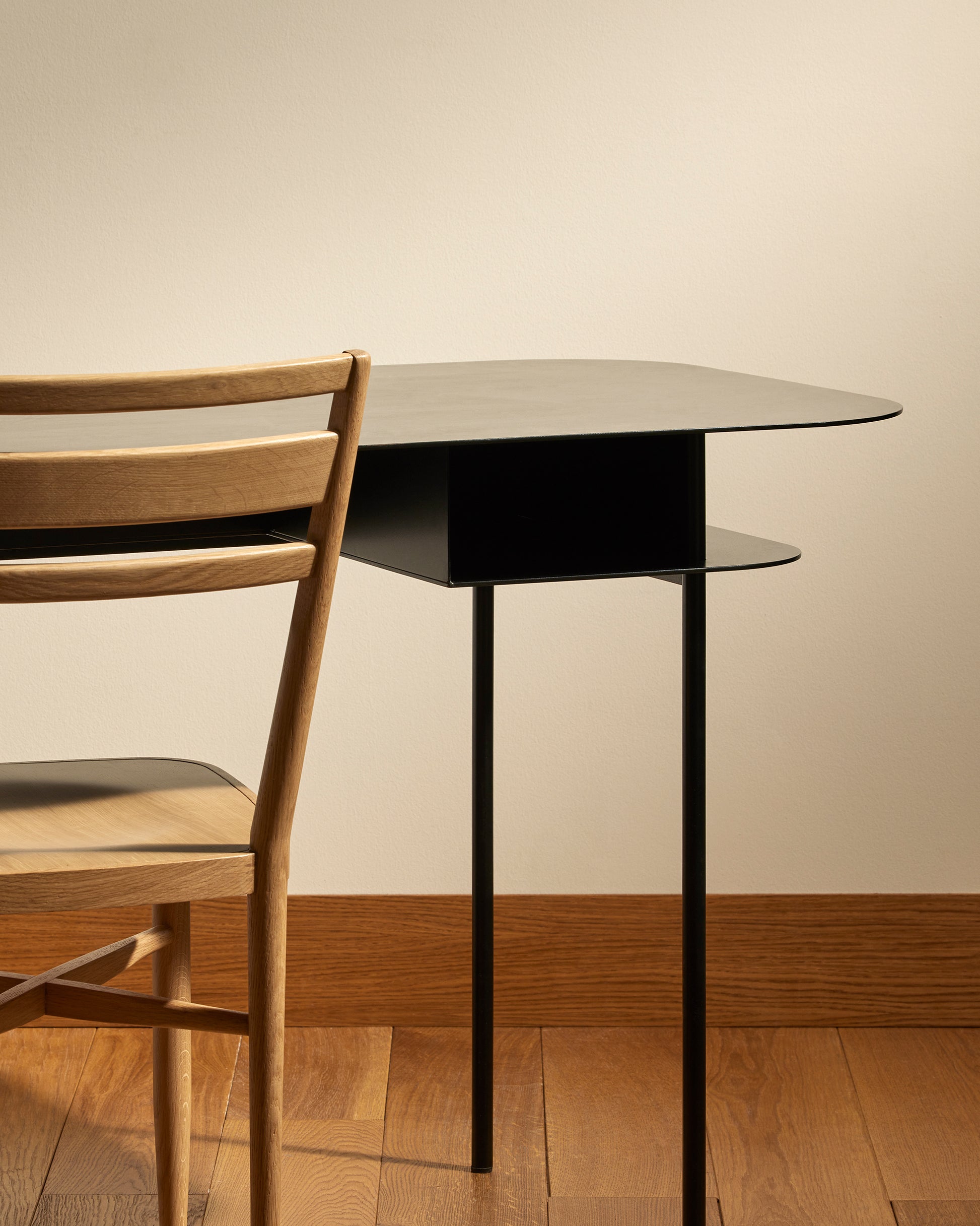 Bureau Tokyo - Noir design Maison Sarah Lavoine Noir Acier Ciré 100 cm 73 cm 3