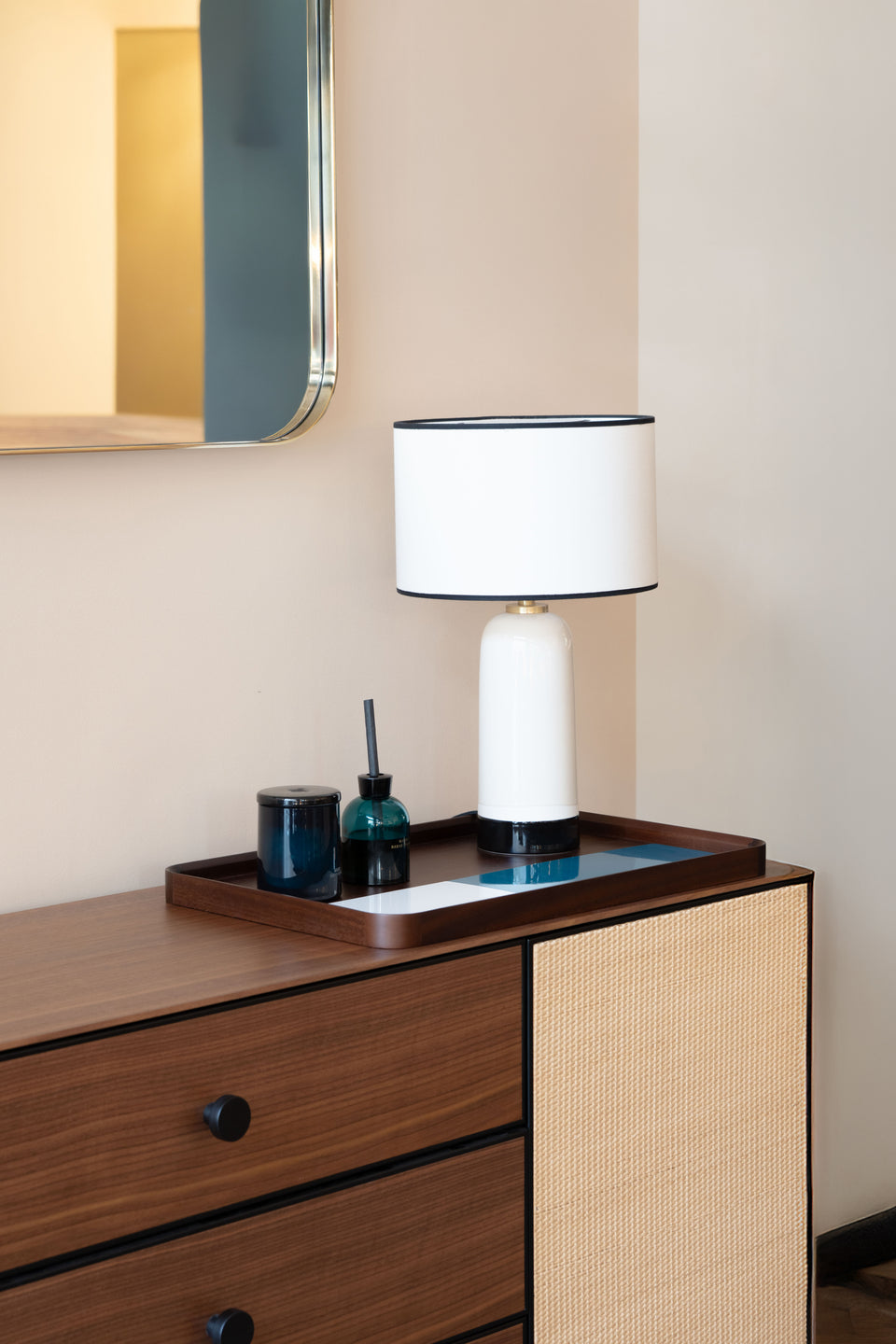 Boutique Lyon 2025 - Lampe sicilia, commode Essence, Plateau Sicilia
