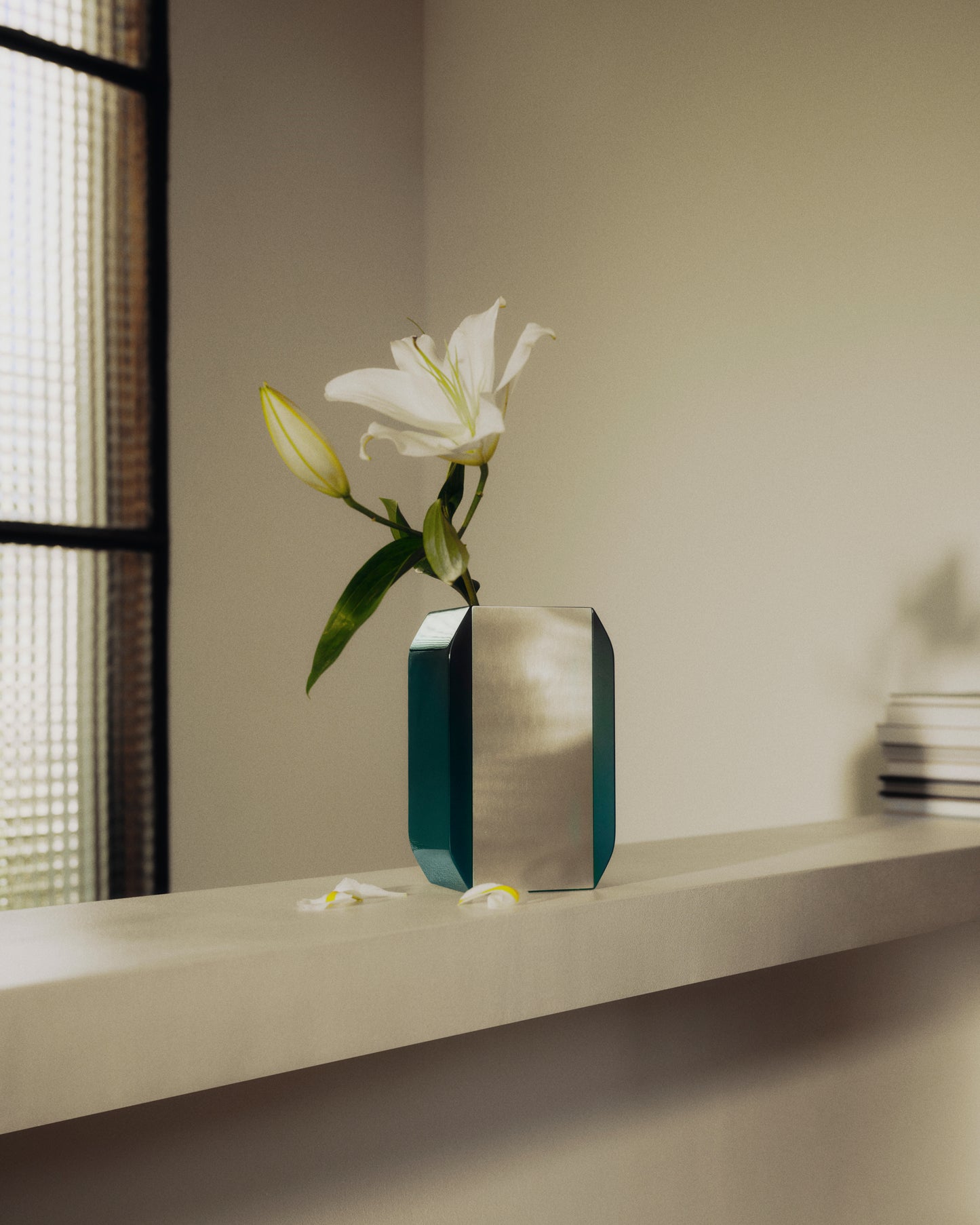 Oscar Vase - Sarah Blue