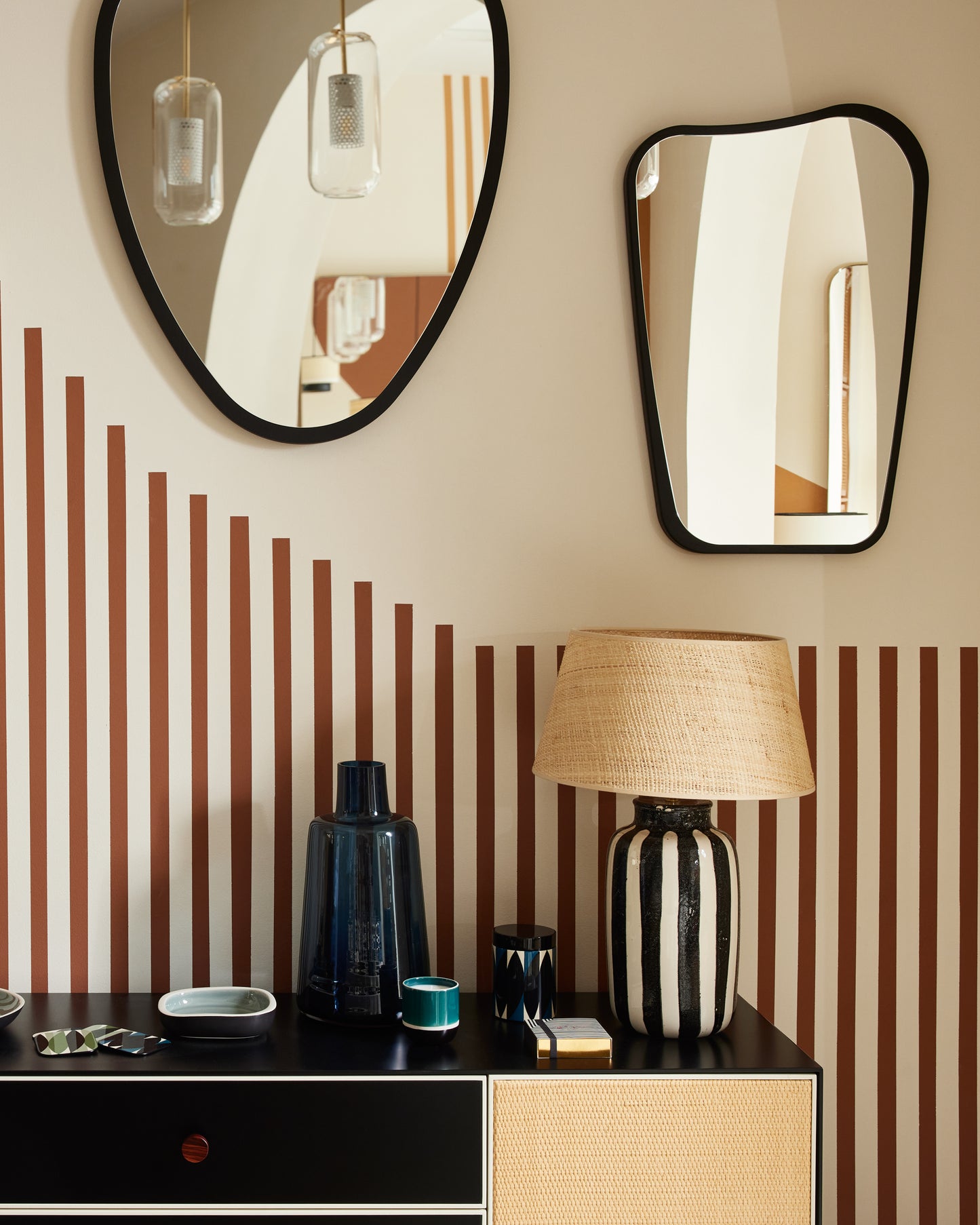 Organic Mirror - Black