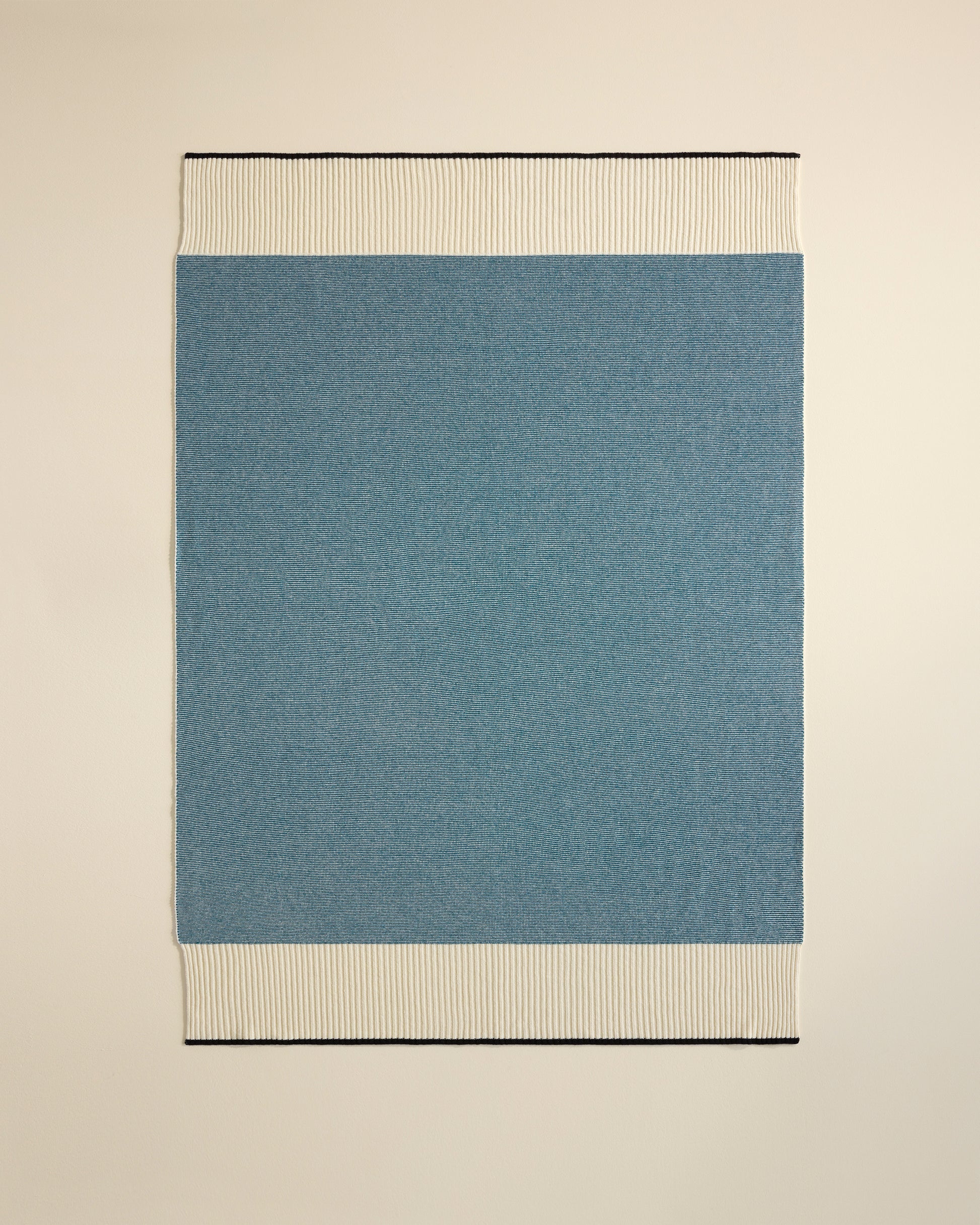 Plaid Sky - Bleu Sarah  Bleu Sarah 1 - Décoration Design