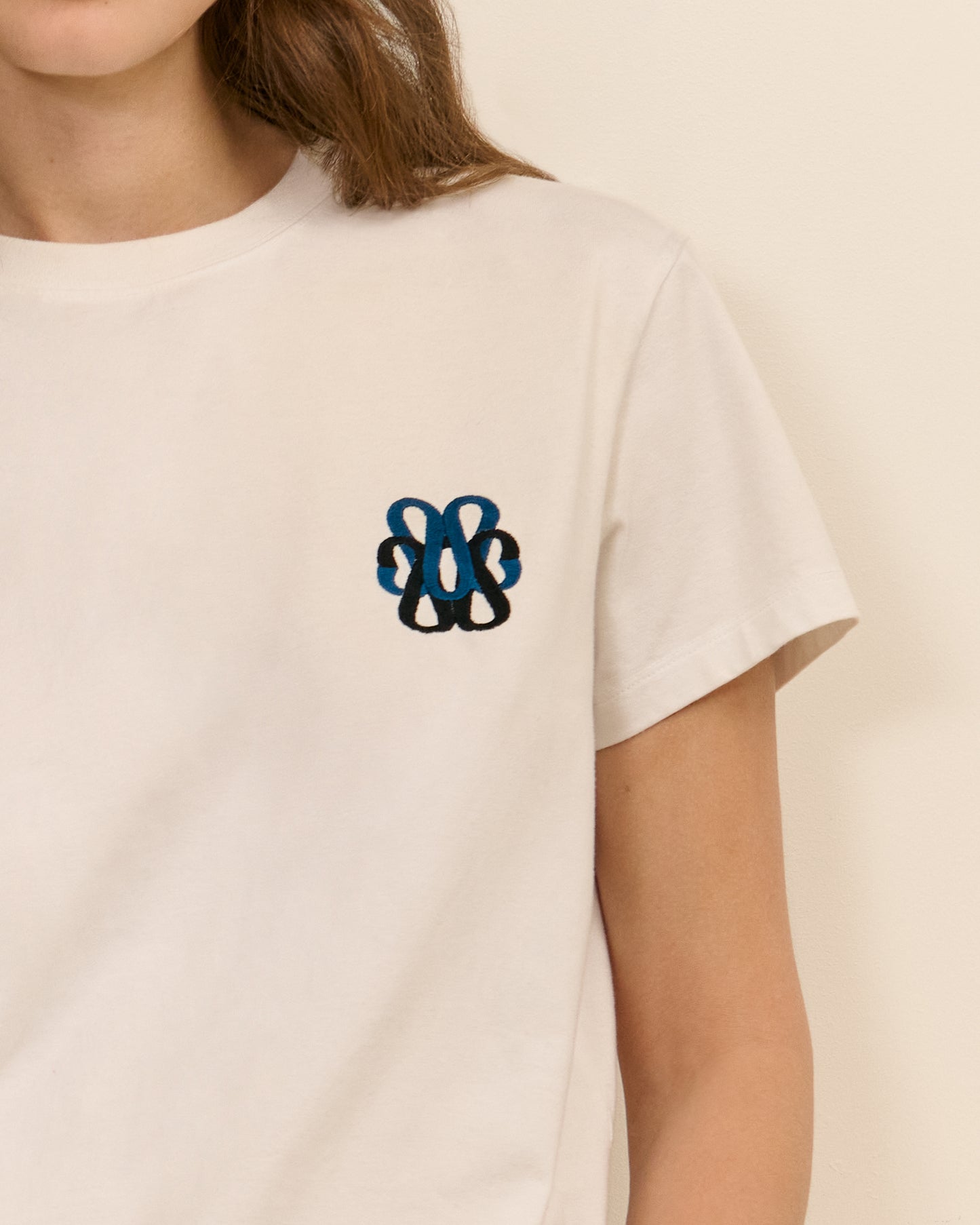 Monogram T-shirt - White / Sarah Blue