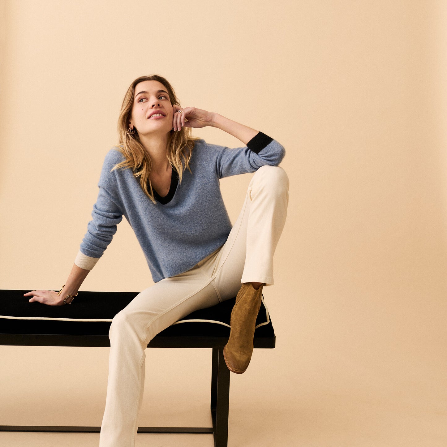 Voltaire V-Neck Sweater - Horizon Blue