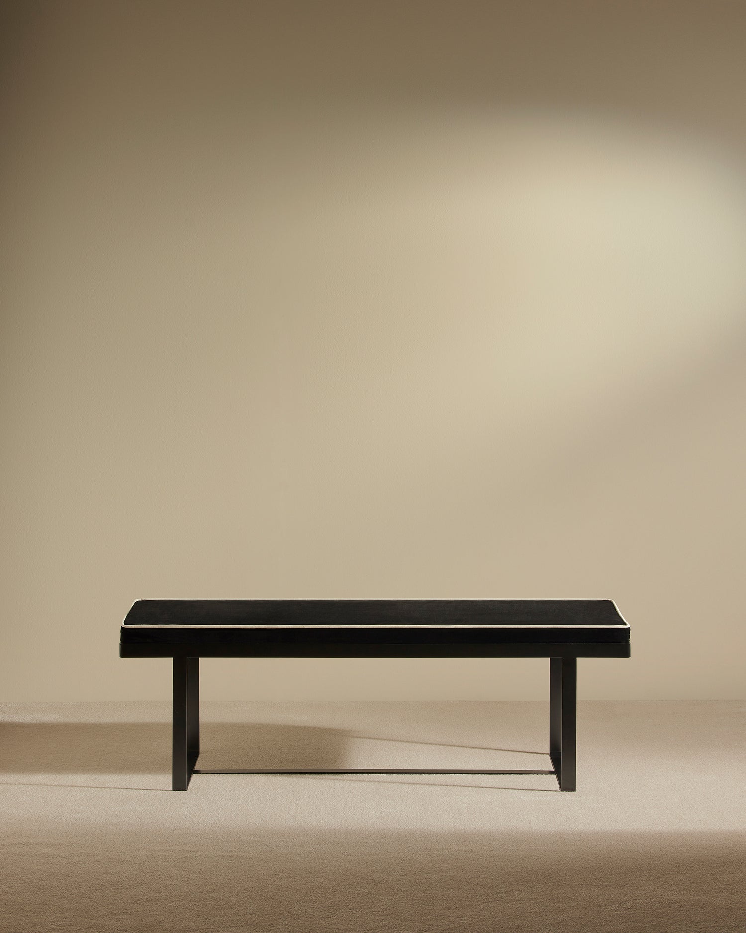 Banc Gaspard - Noir design Maison Sarah Lavoine Noir Velours 140 cm 45 cm 1