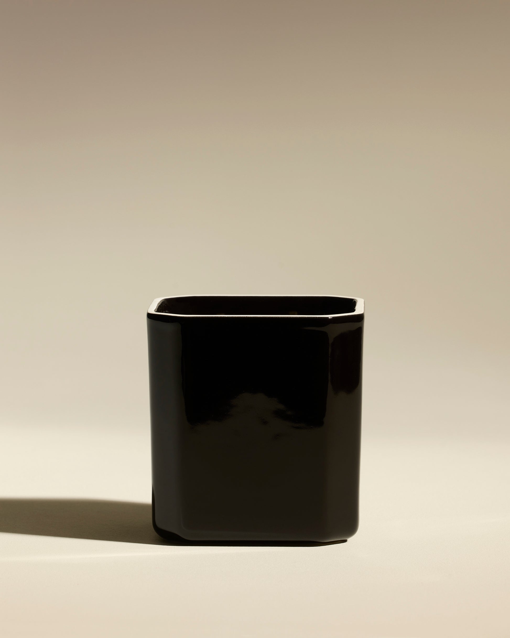 Bougie Facettes - Ambre Noire Céramique / Cire 1 - Décoration Design