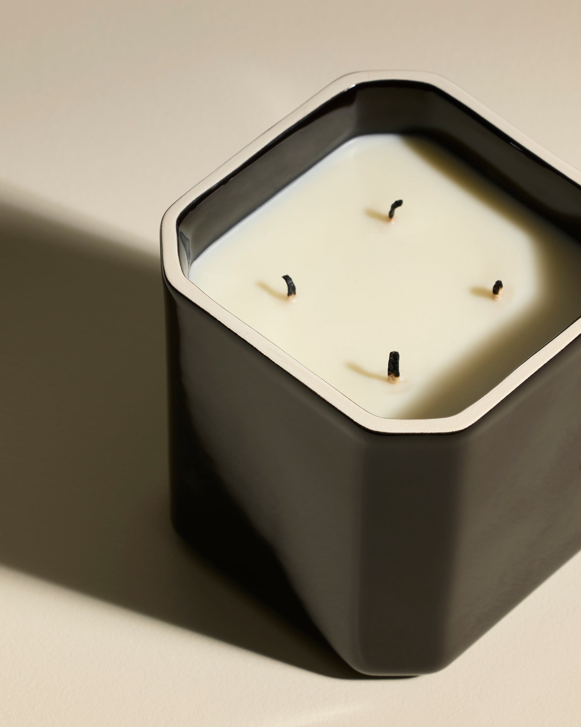 Bougie Facettes - Ambre Noire  3 - Décoration Design