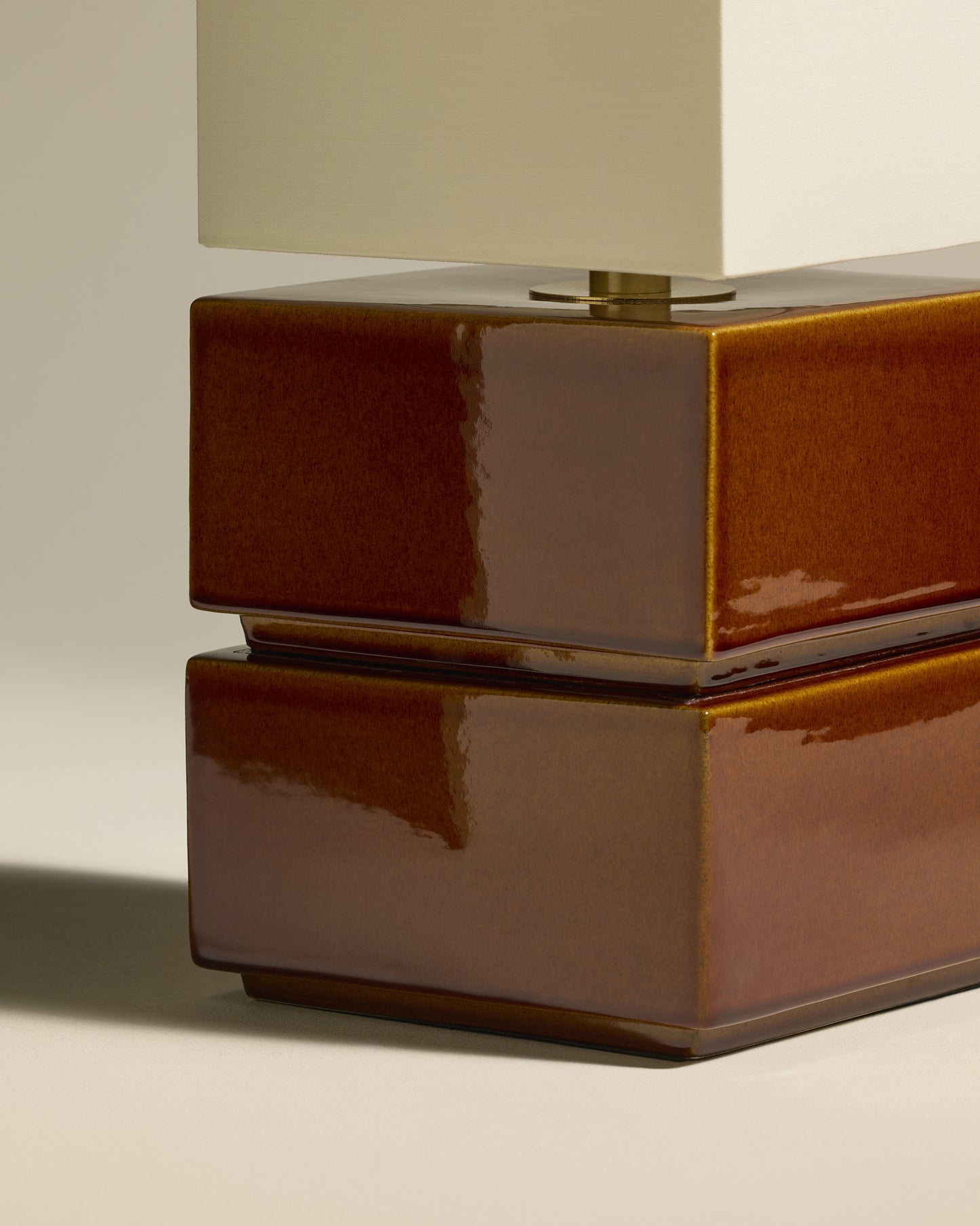 Tower Lamp - Hazelnut