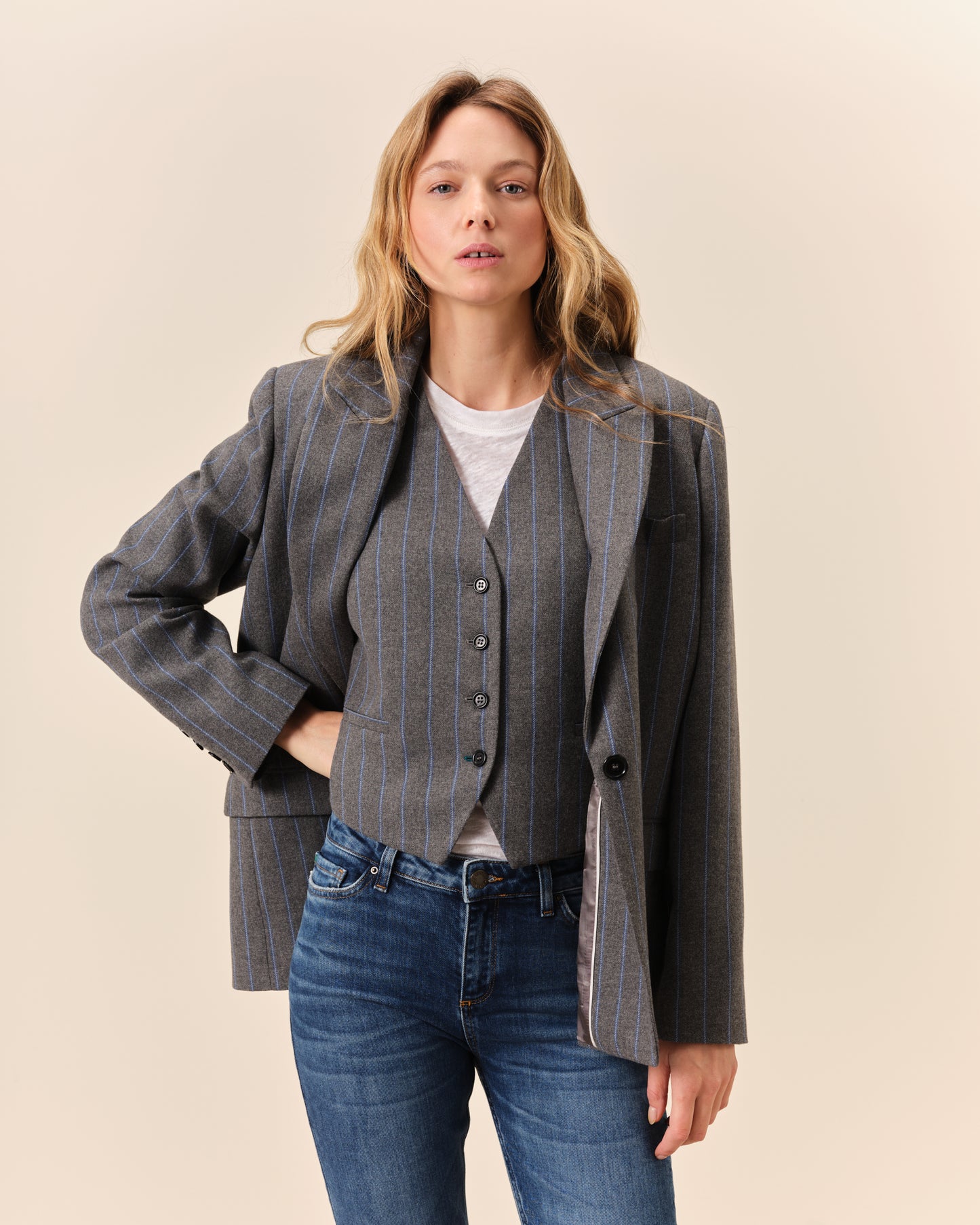 Alesia gray blazer jacket