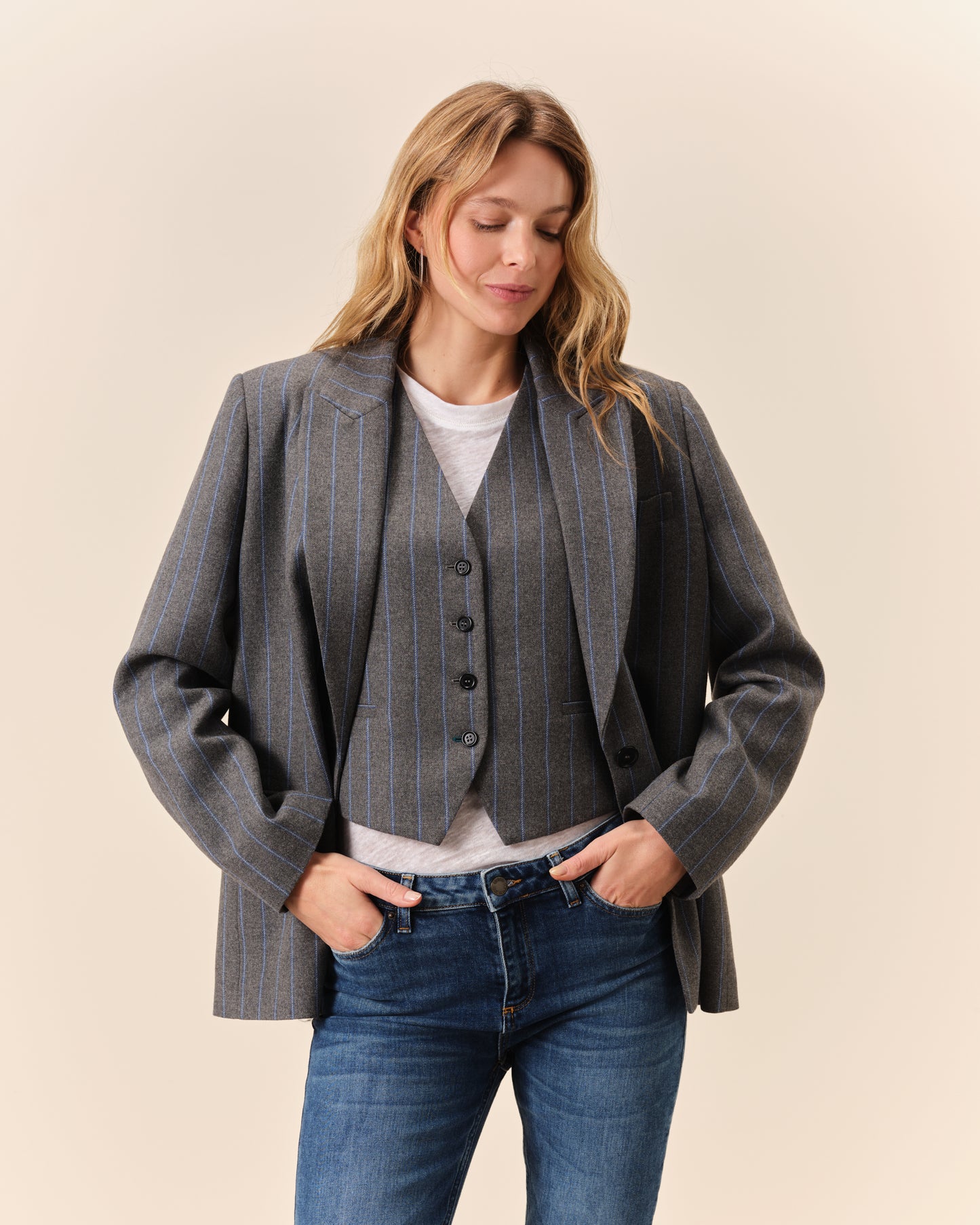 Alesia gray blazer jacket