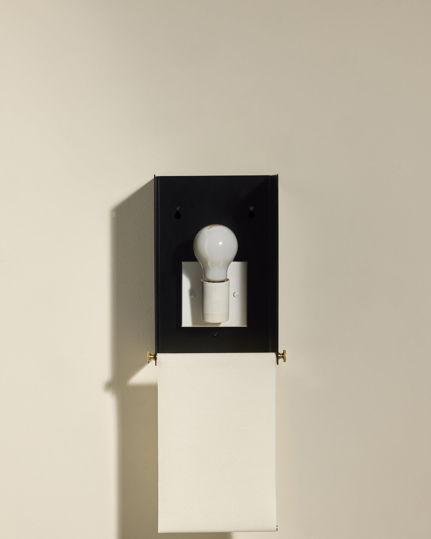 Boxie Wall Light - Black