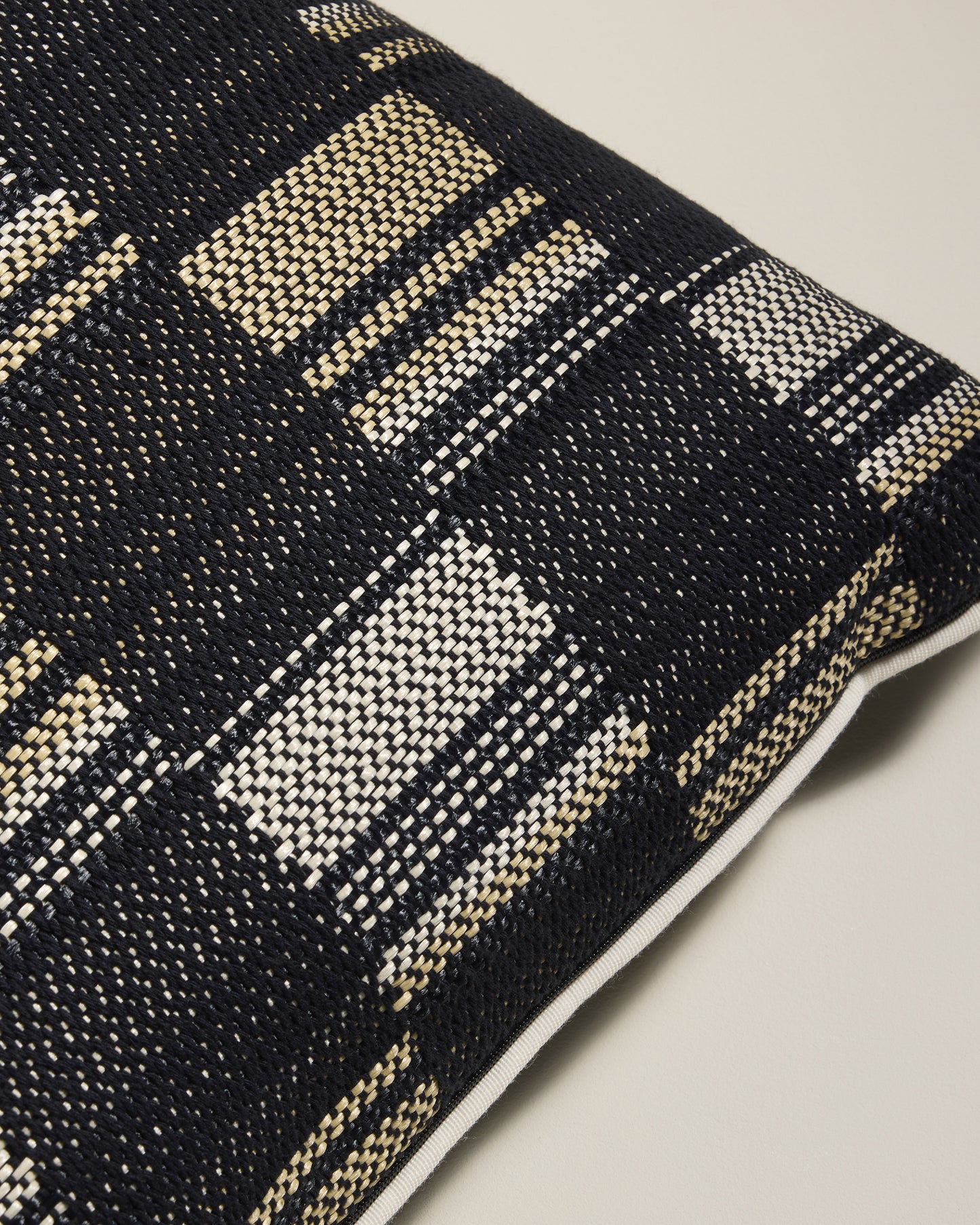 Checkered Cushion - Black