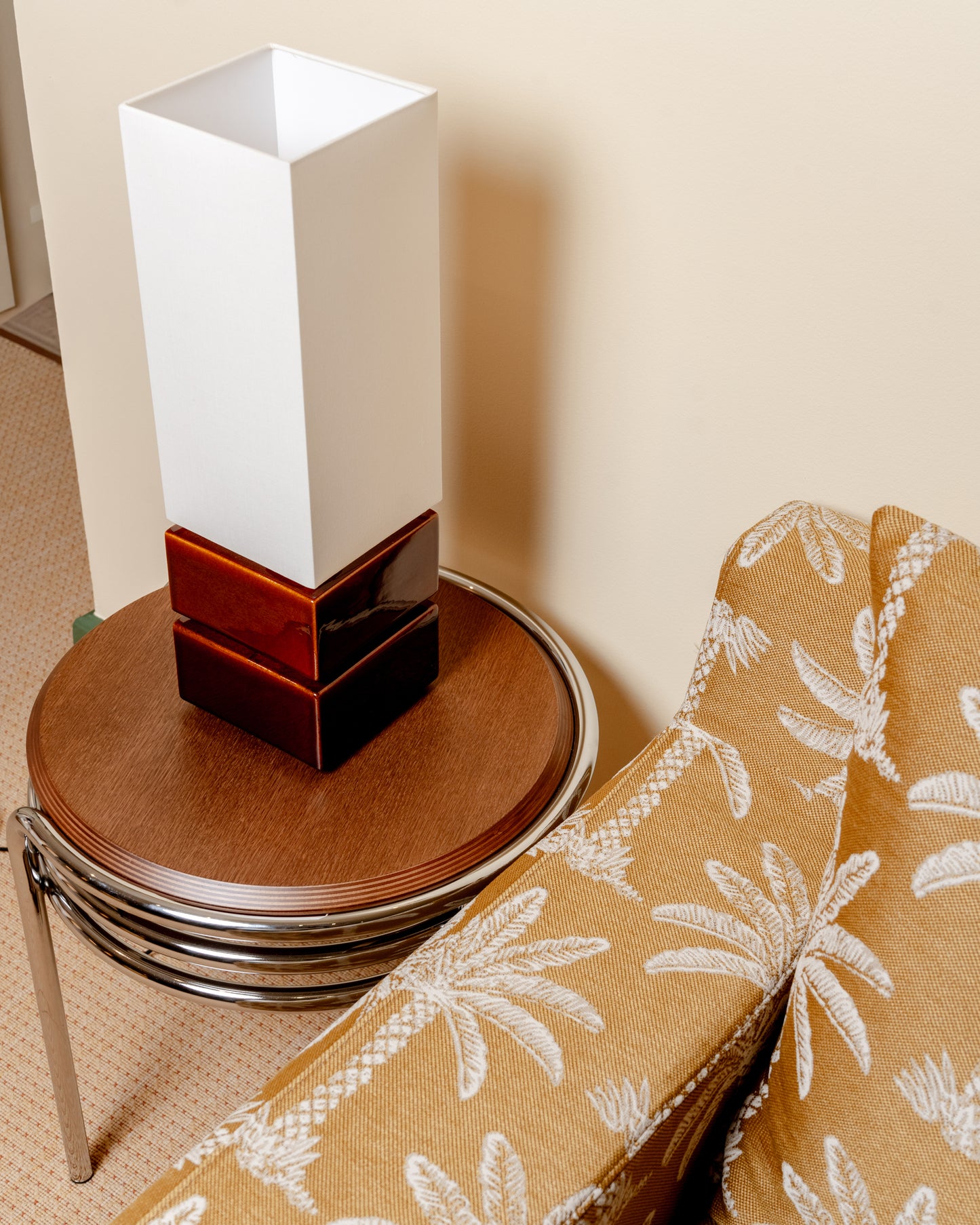 Tower Lamp - Hazelnut