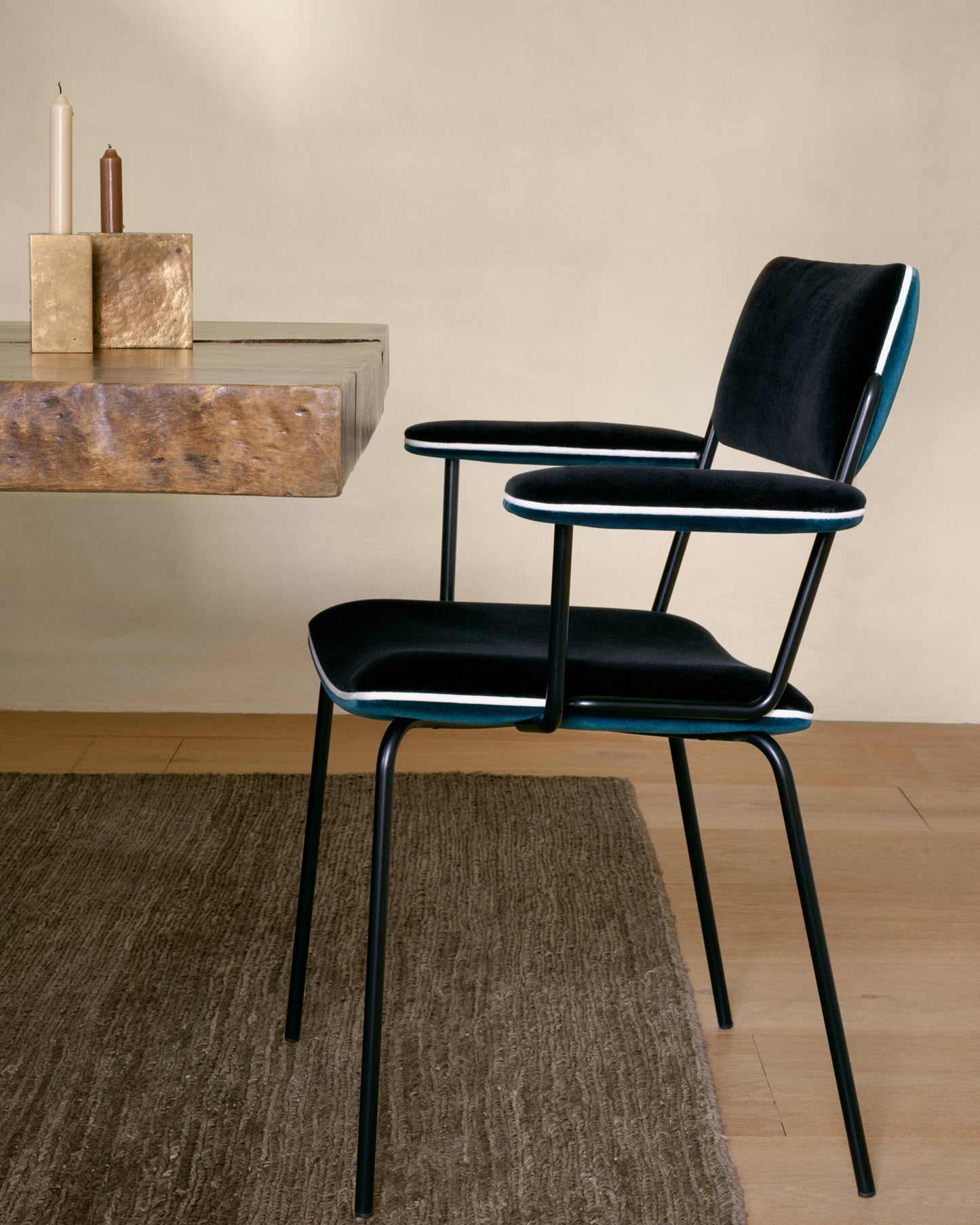 Double Jeu Armchair - Sarah Blue