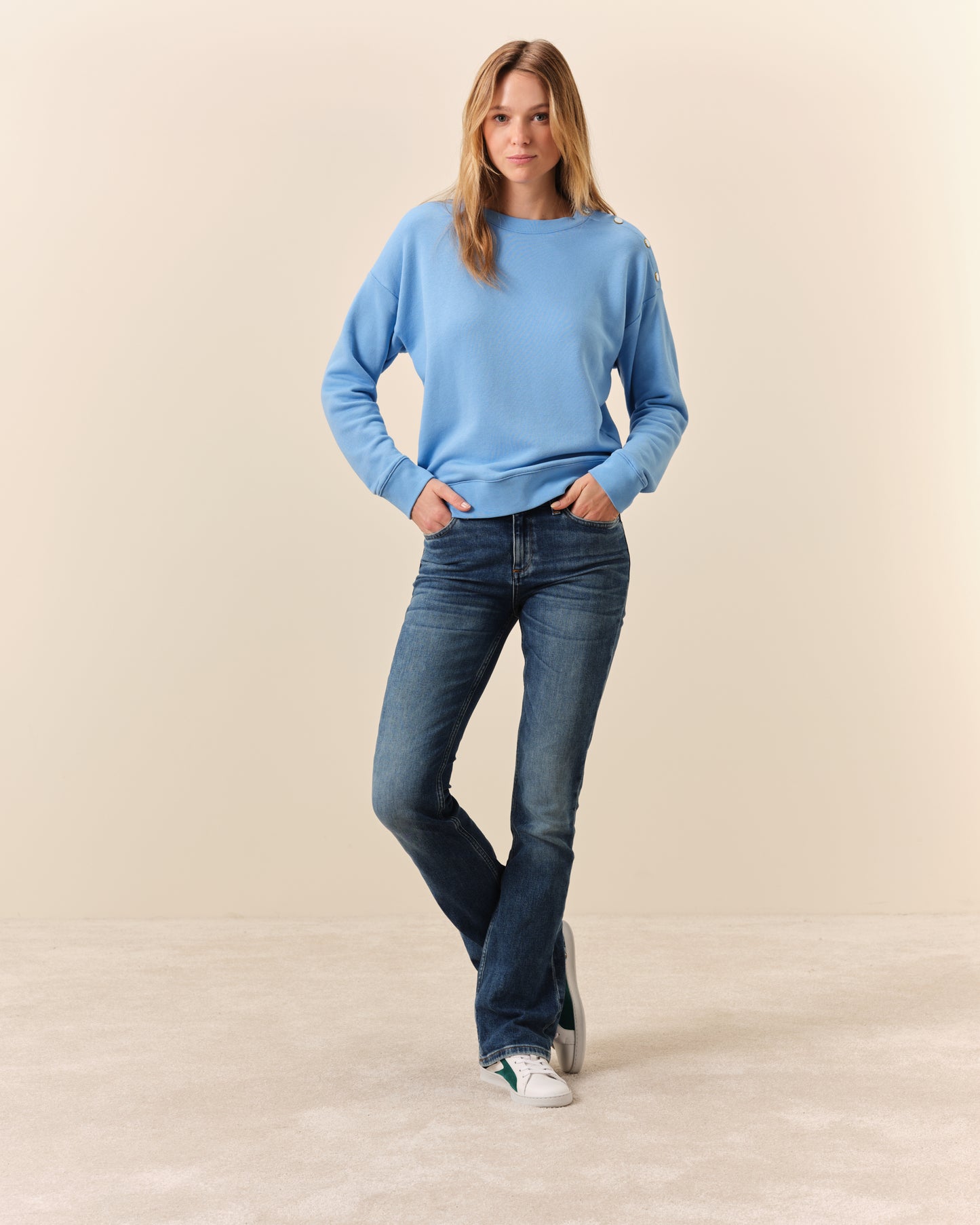 Passy sky blue sweatshirt